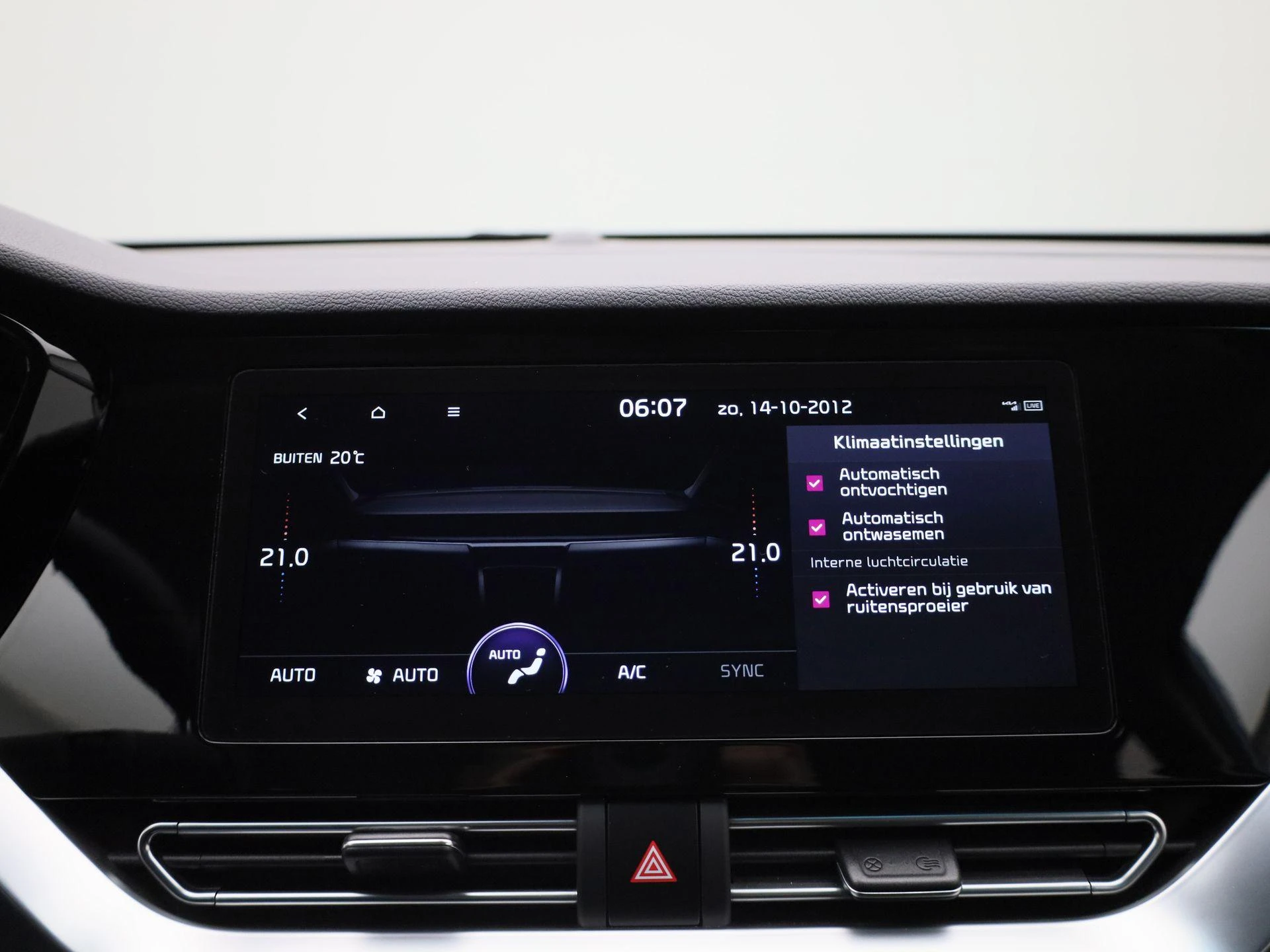 Kia-Niro-image-27