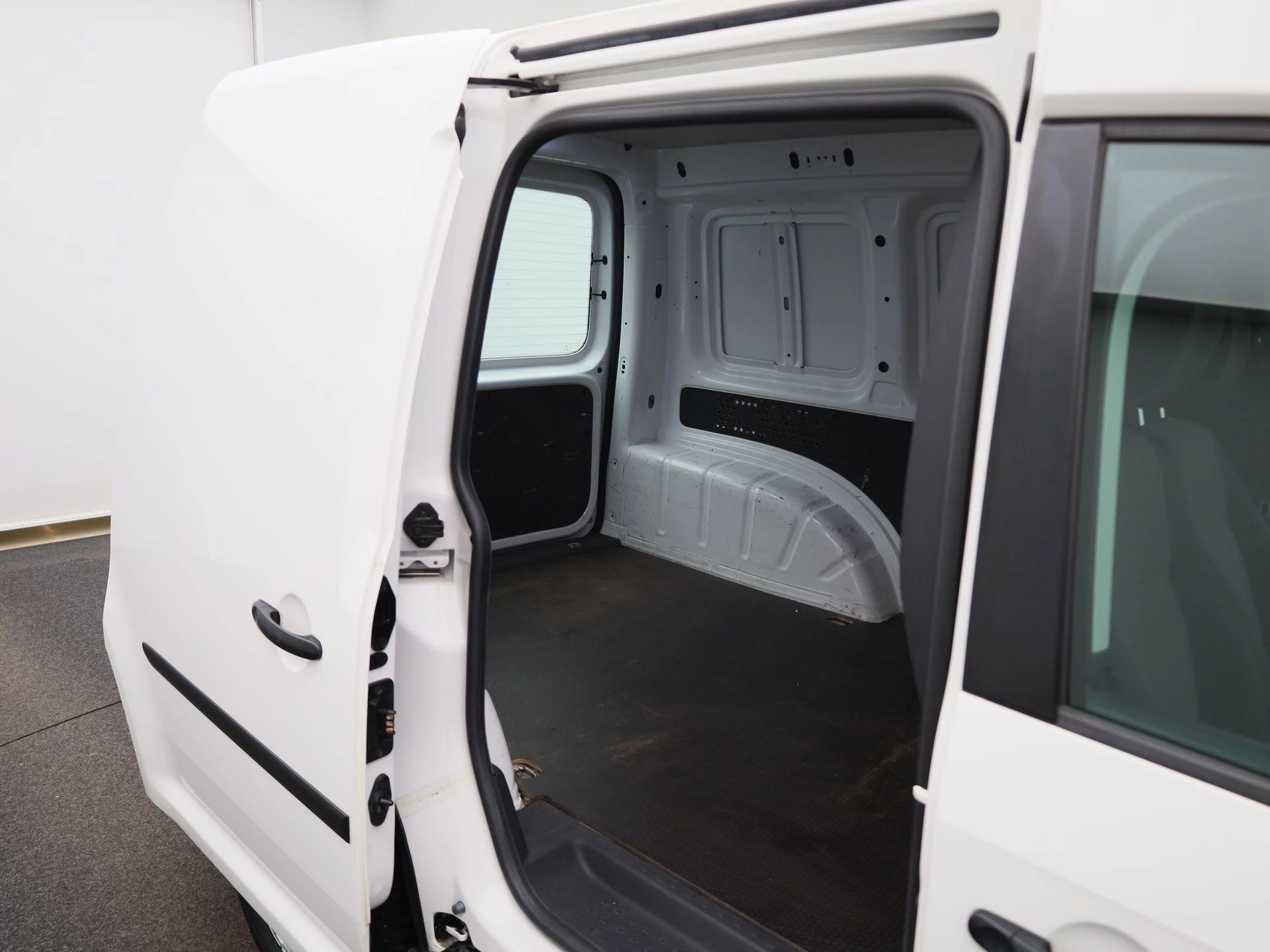 Volkswagen Caddy 2.0 TDI Economy Business 75PK