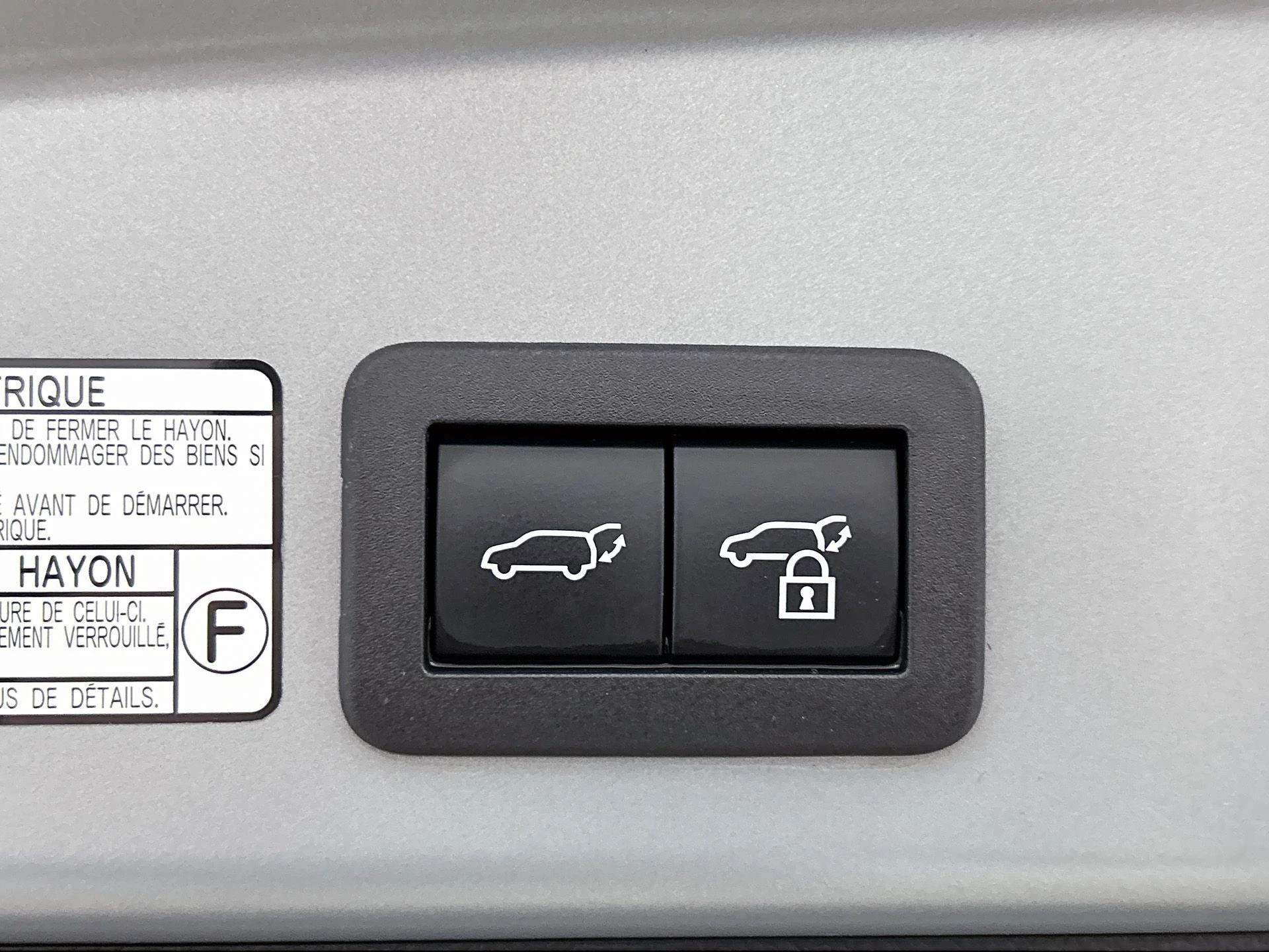 Toyota-Corolla Cross-image-24