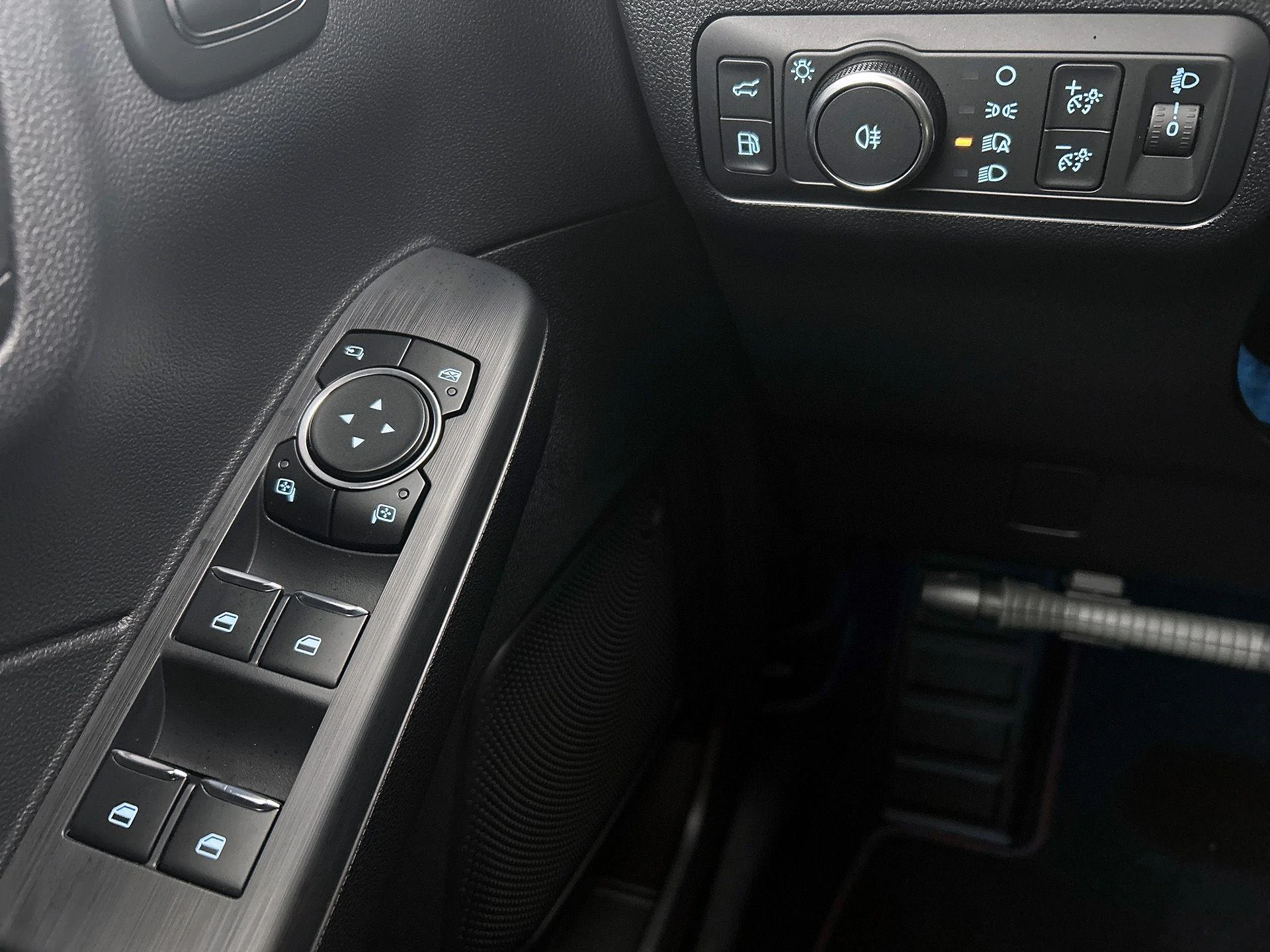 Ford-Kuga-image-44