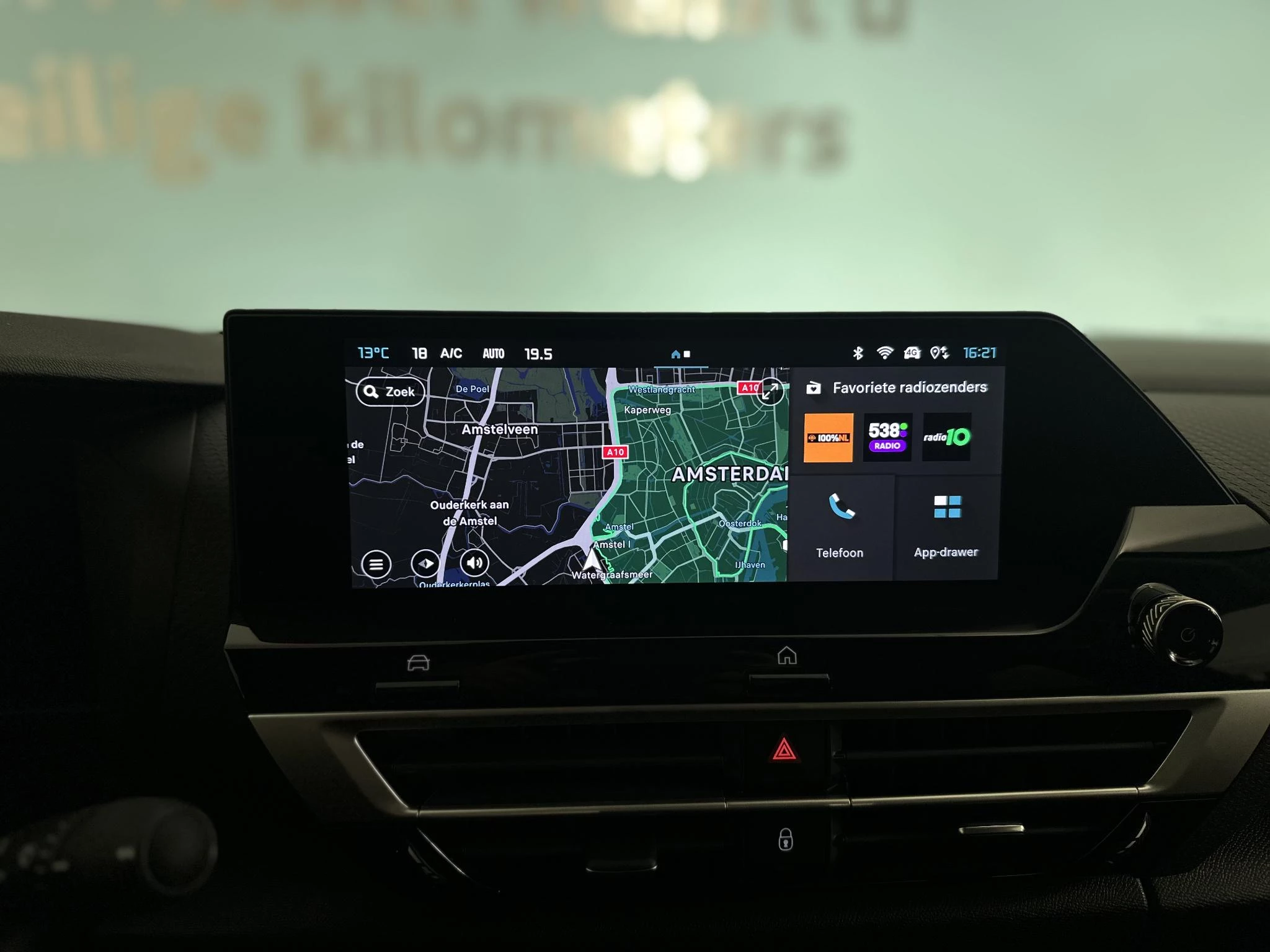 Citroën-C4-image-12