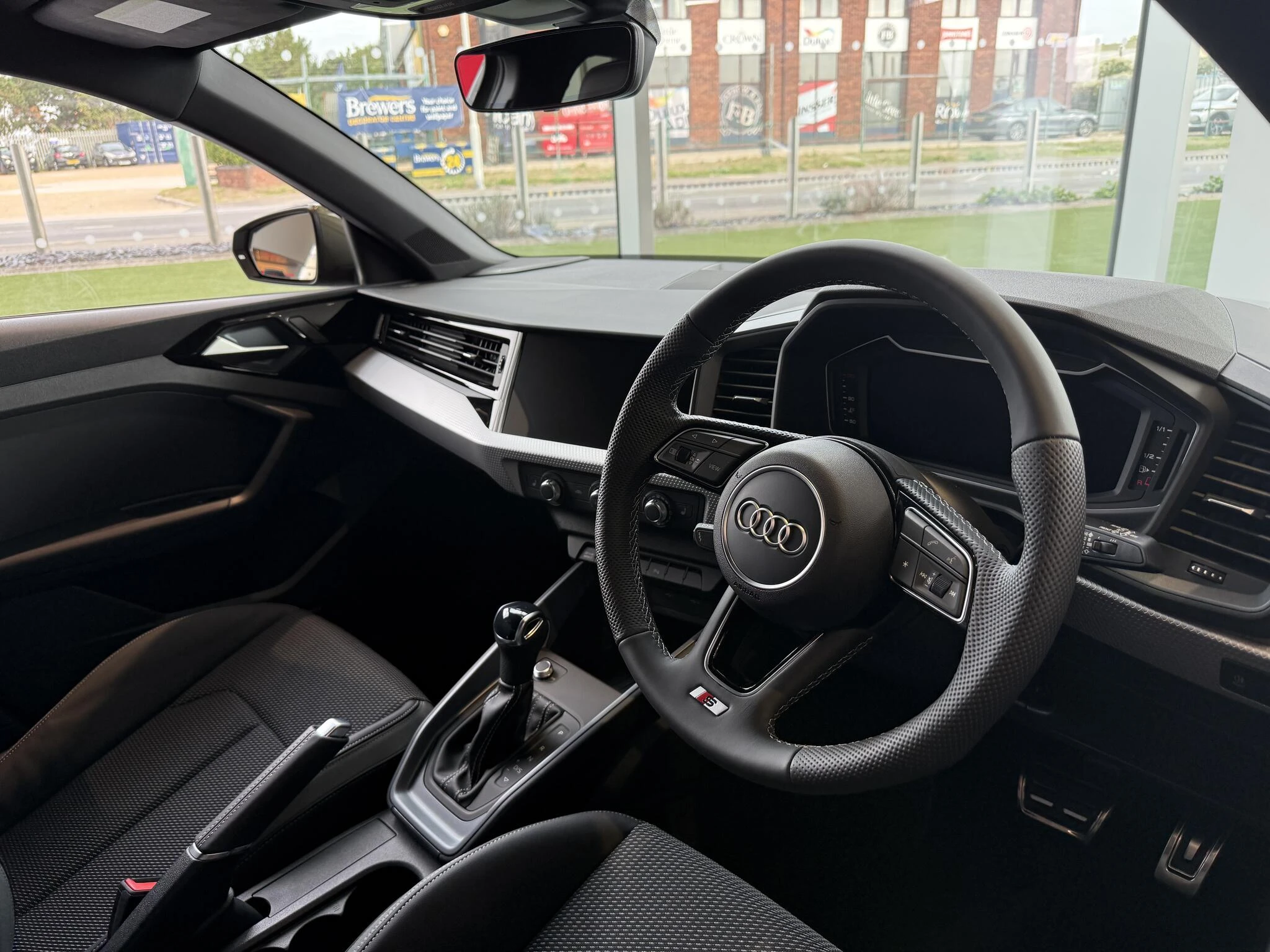 Audi-A1 Sportback-image-6
