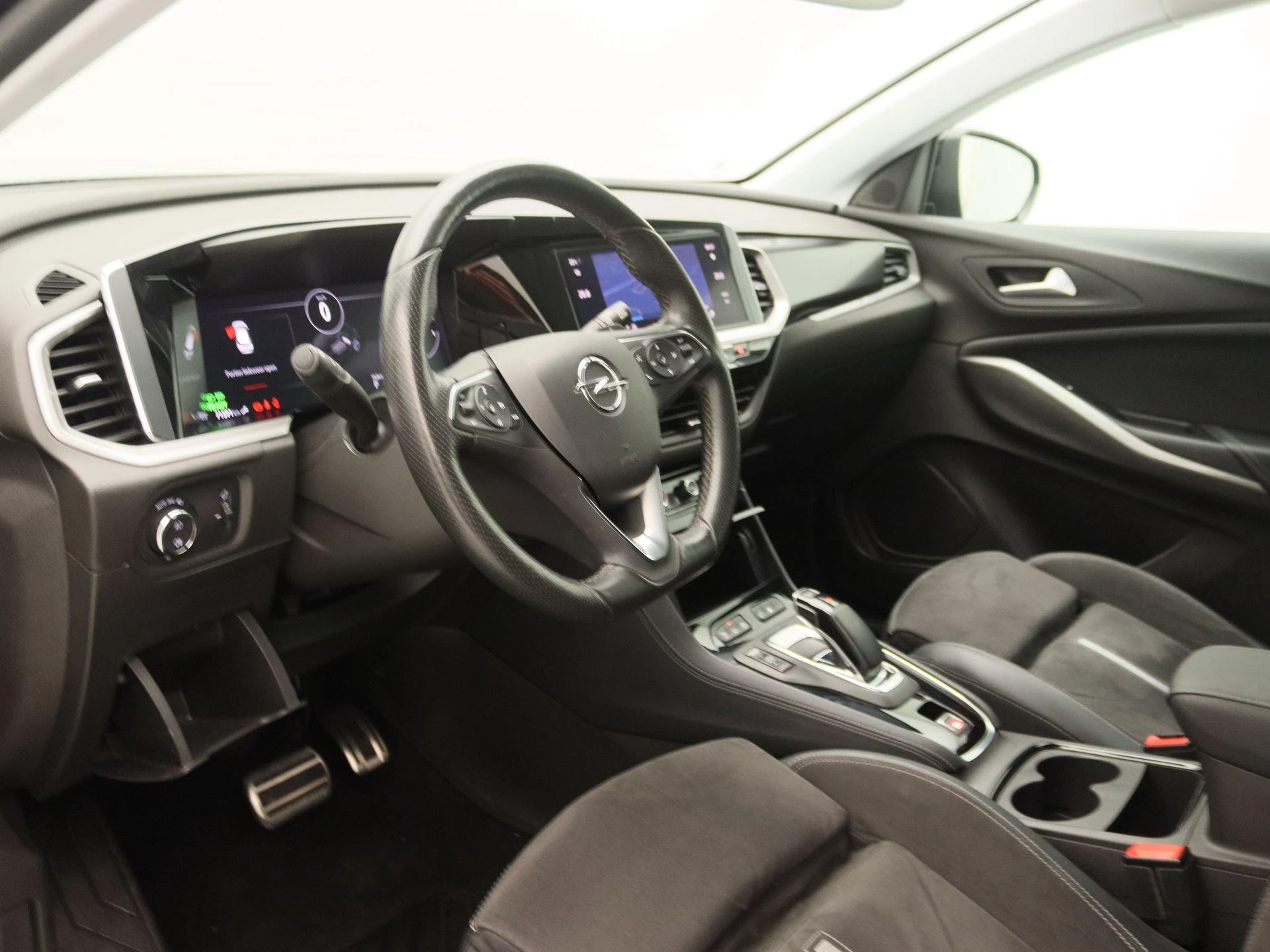 Opel-Grandland-image-22