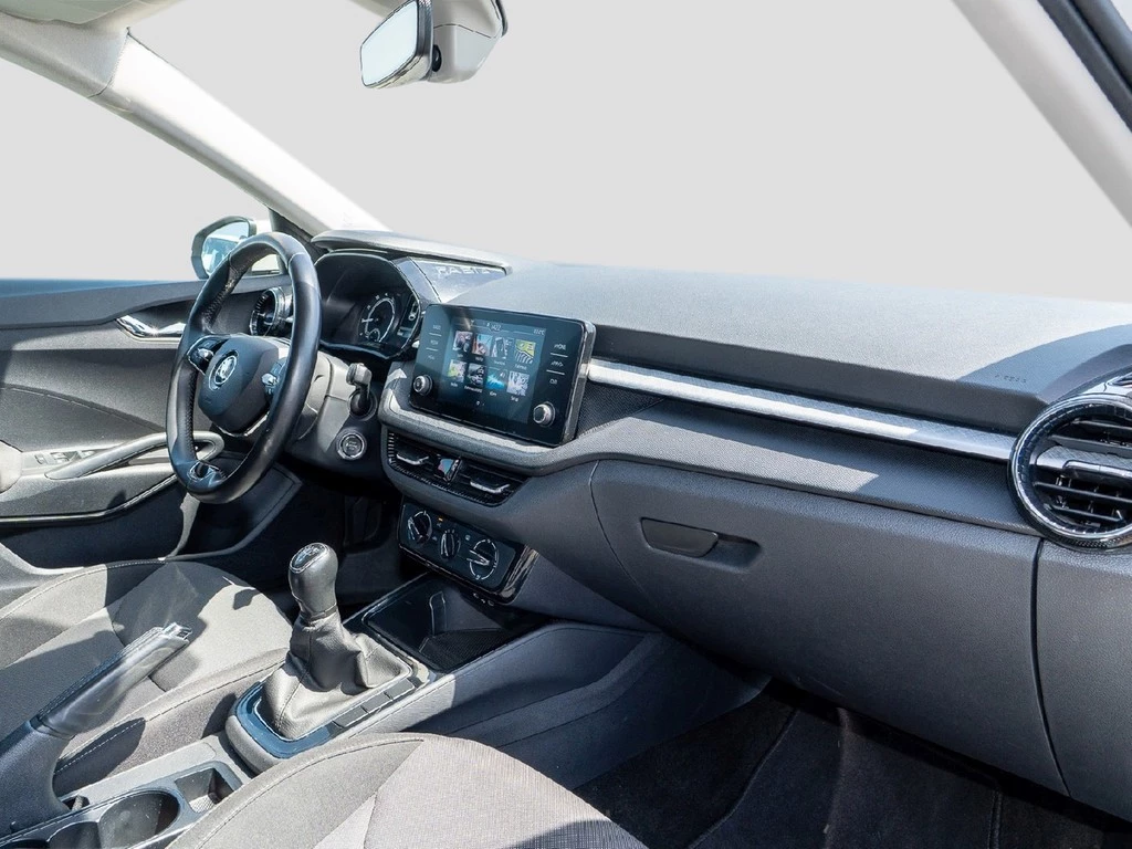 Škoda Fabia 1.0 TSI Selection LED, SmartLink