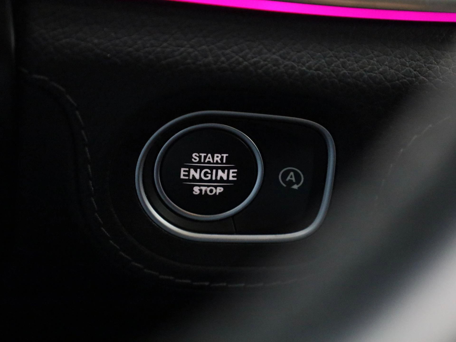 Mercedes-Benz-GLE-image-26