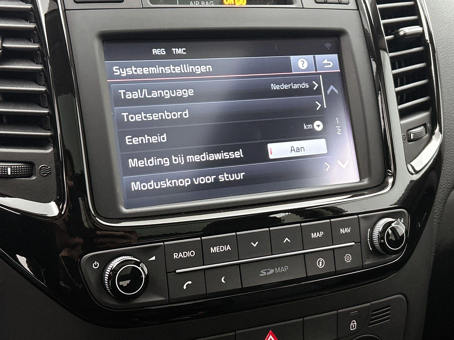 Kia-Venga-image-9
