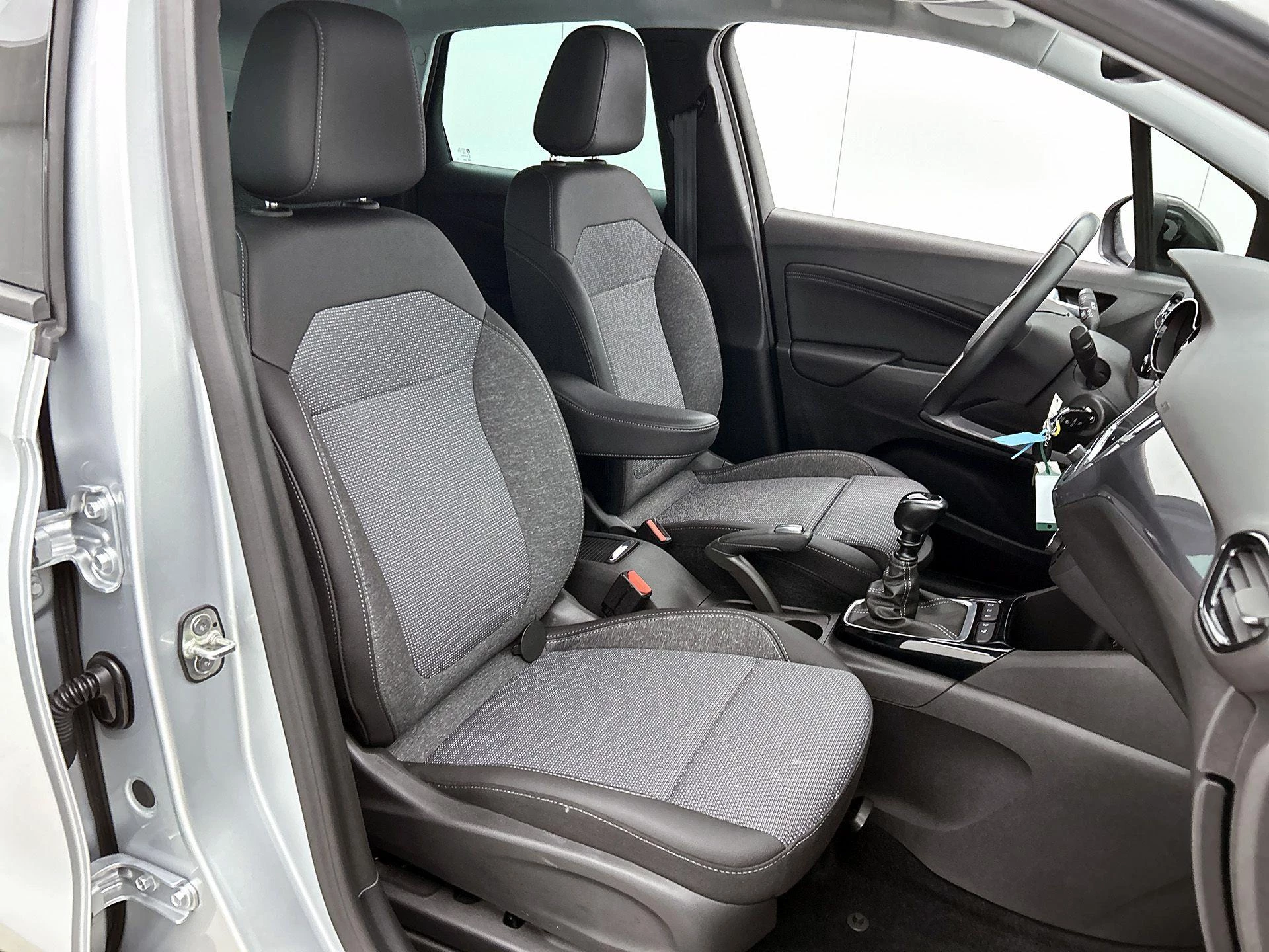 Opel-Crossland-image-34