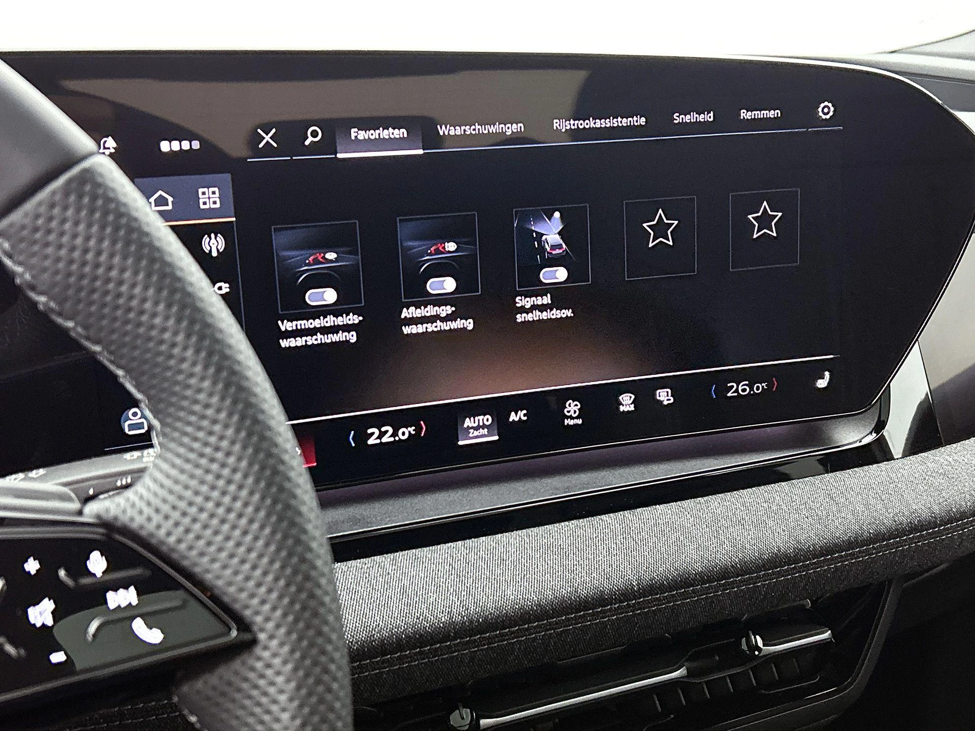 Audi-Q6 e-tron-image-12