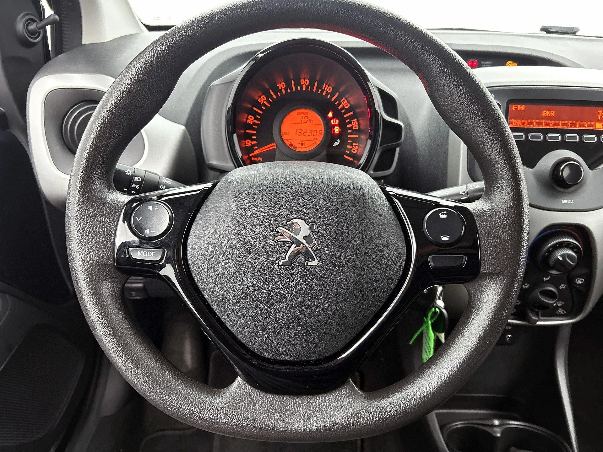 Peugeot-108-image-28