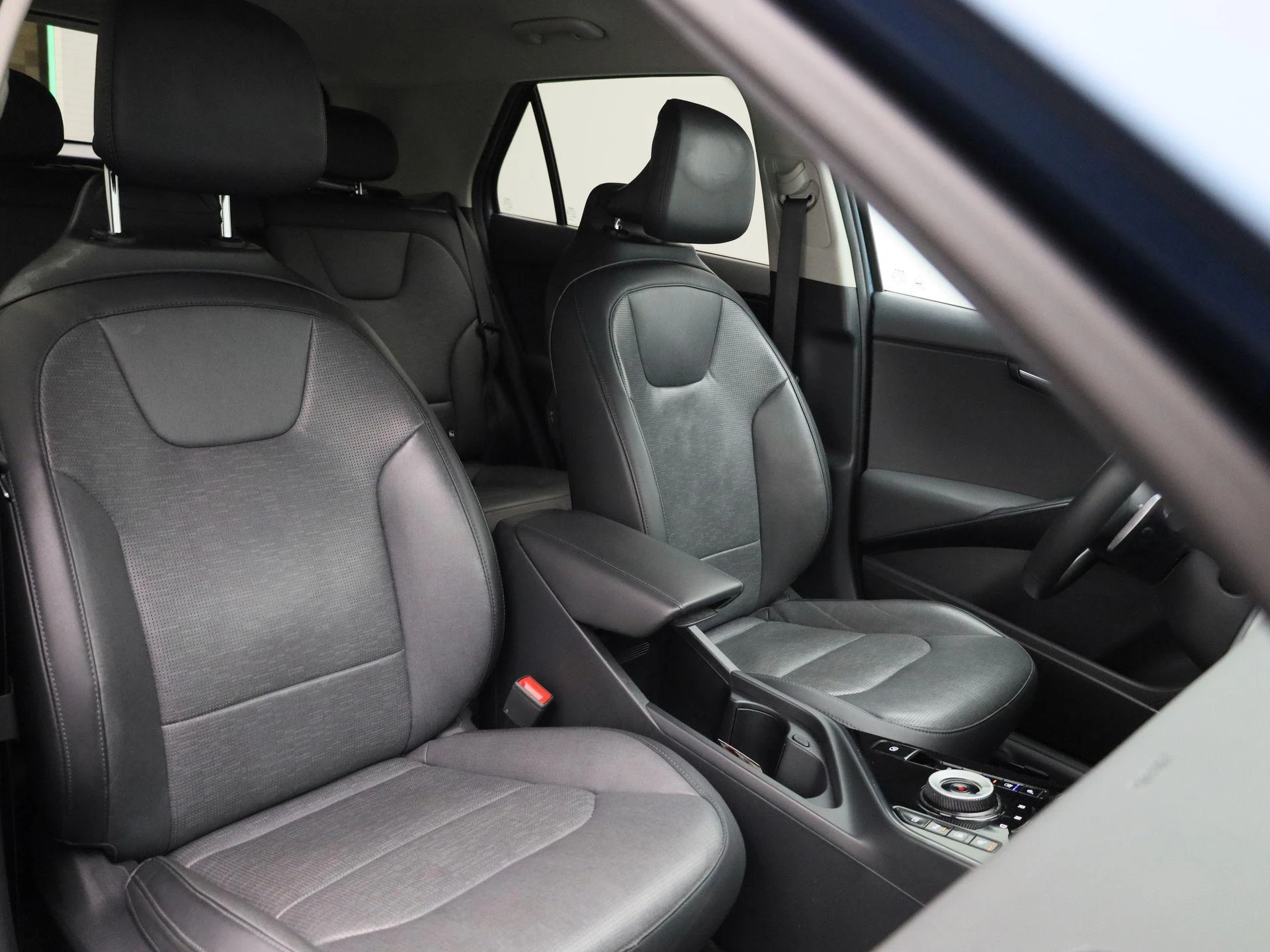 Kia-Niro-image-39