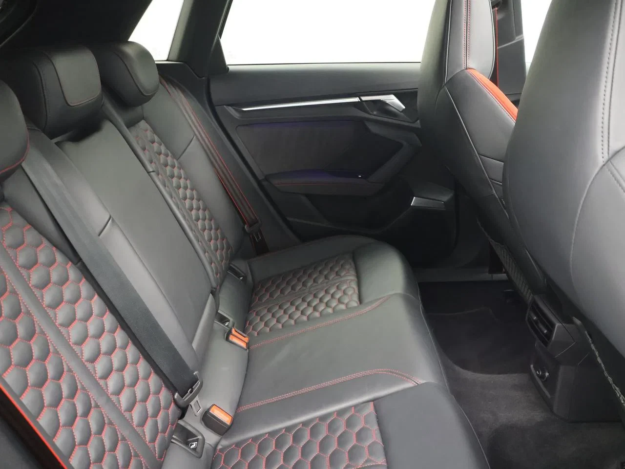 Audi-RS3-image-13