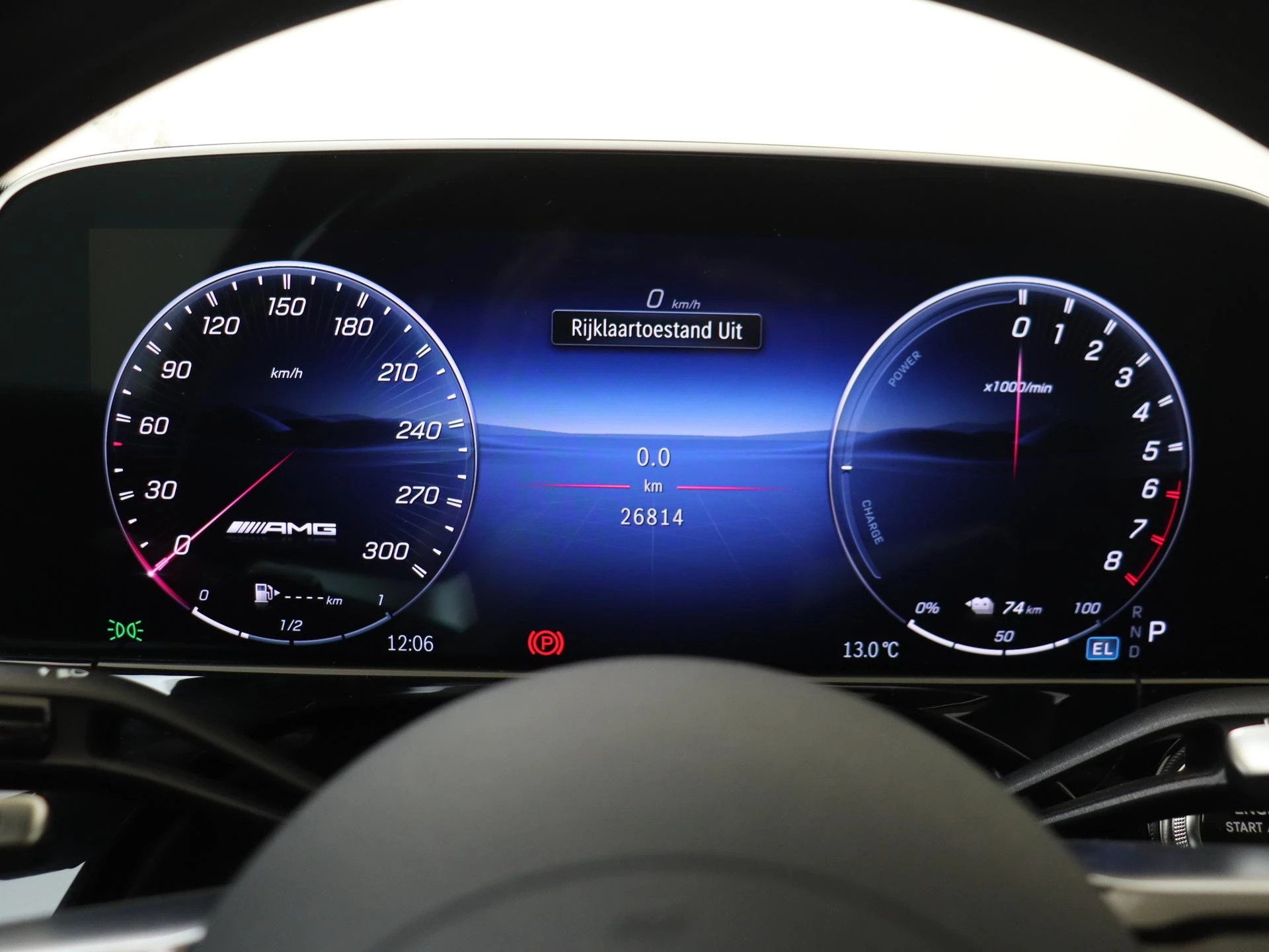 Mercedes-Benz-E-Klasse-image-14