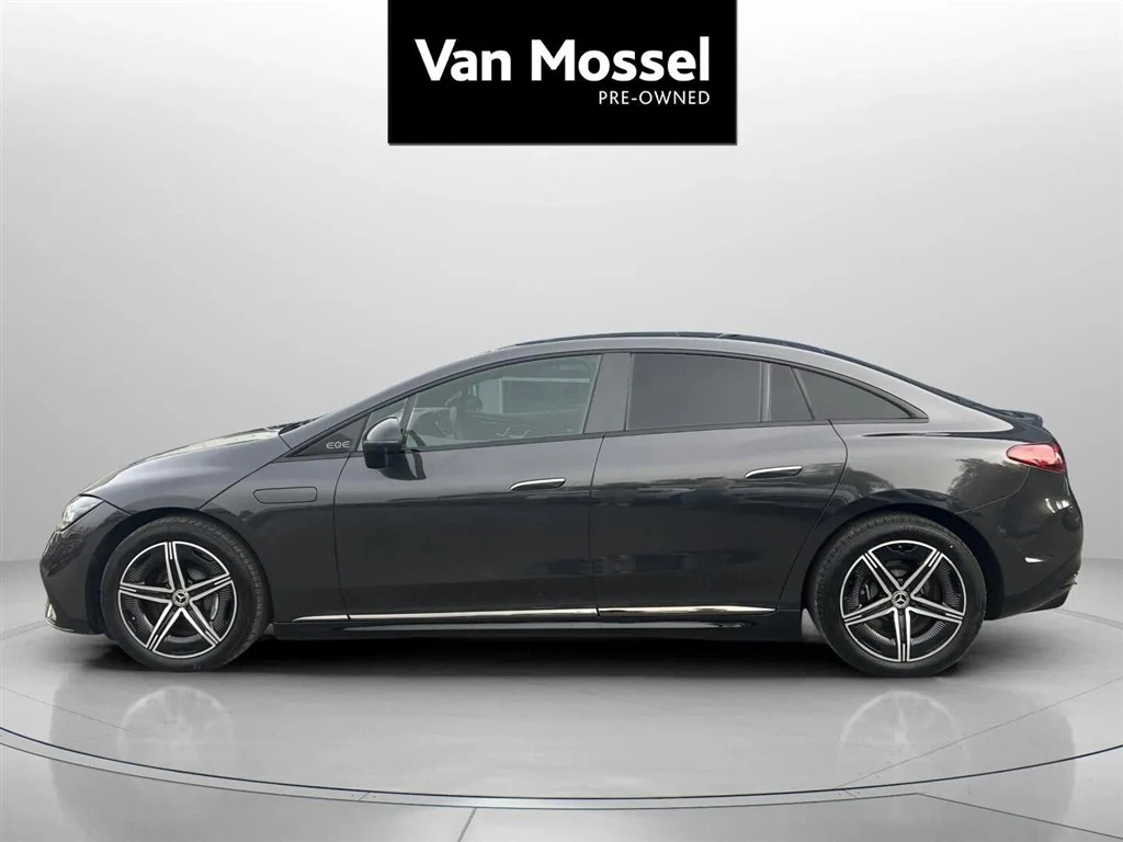 Mercedes-Benz-EQE-image-7