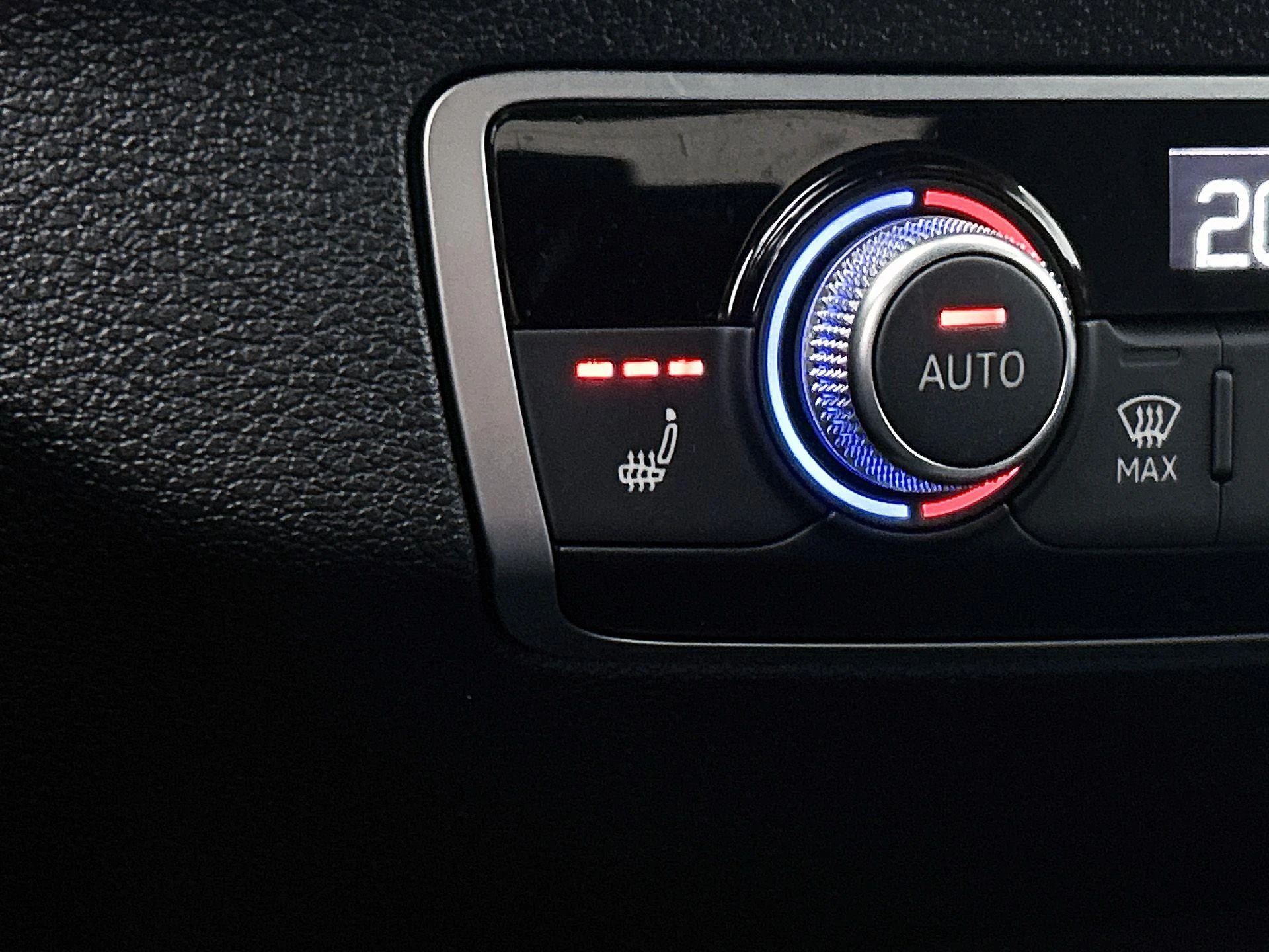 Audi-Q2-image-23