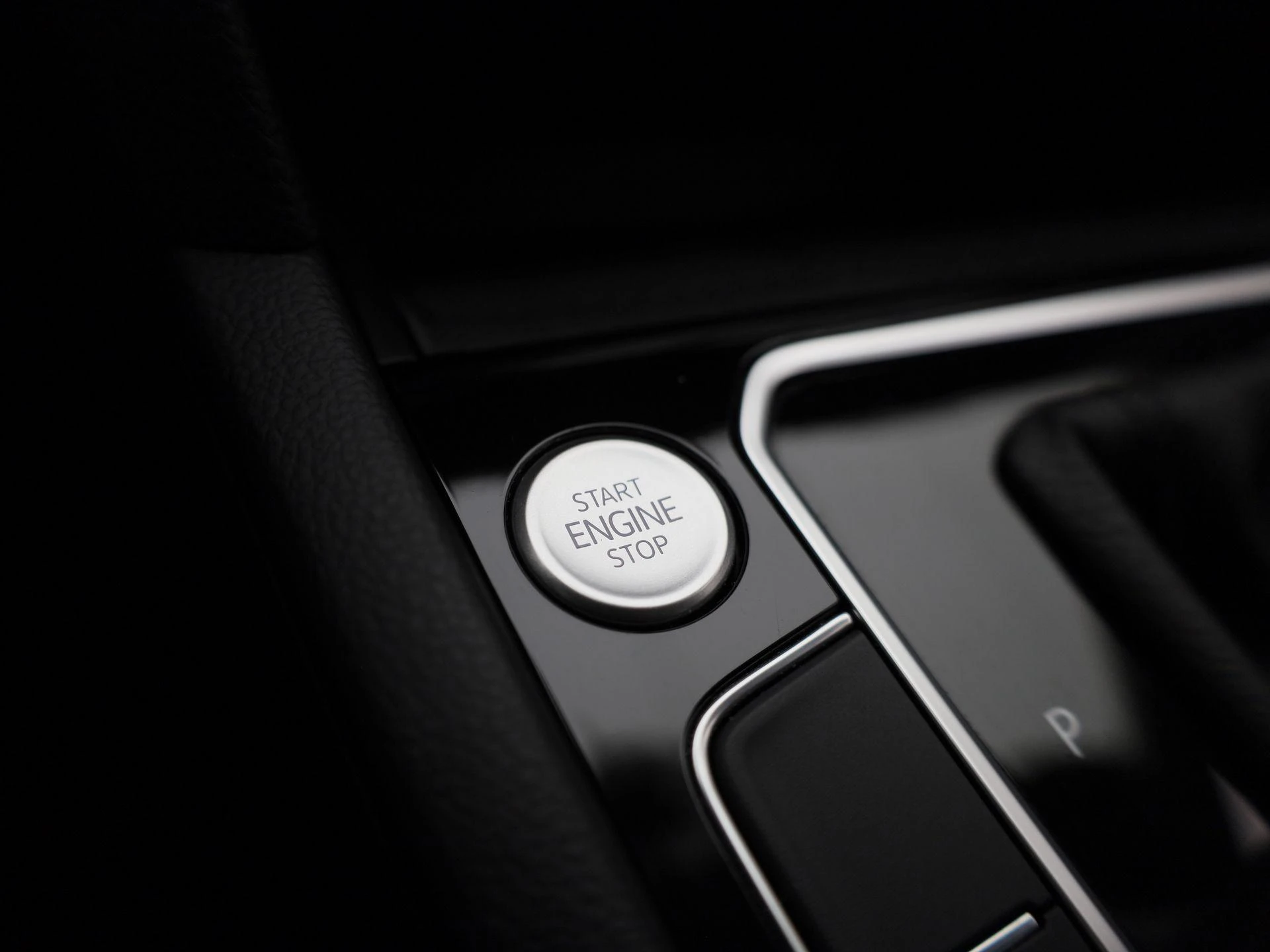 Volkswagen-Passat-image-27