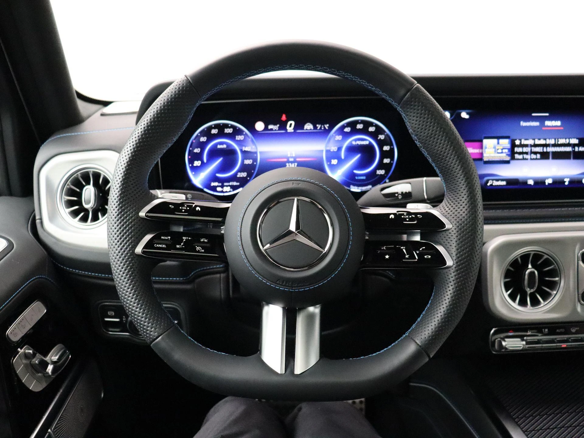 Mercedes-Benz-Classe G-image-17