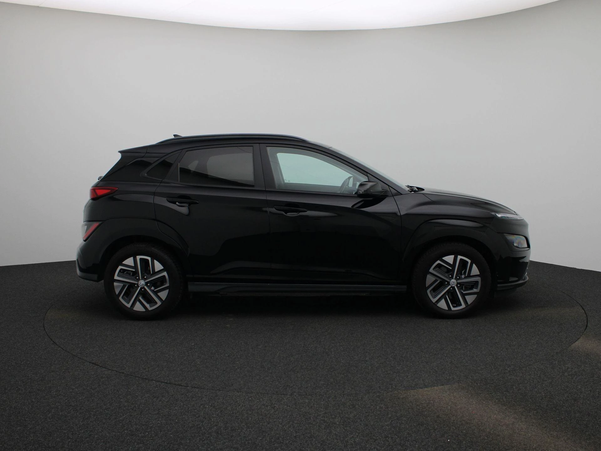 Hyundai-Kona-image-6