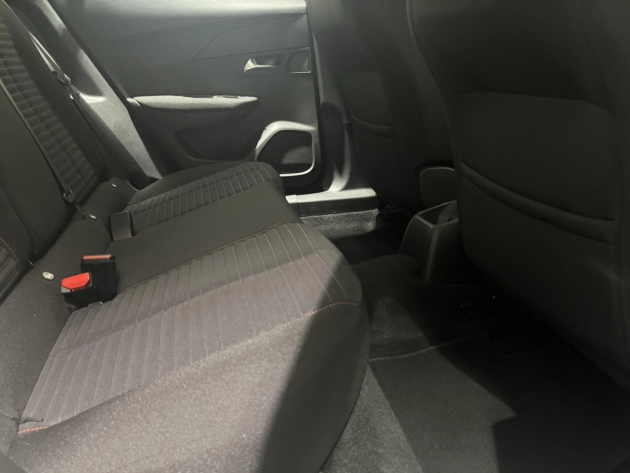 Peugeot-2008-image-16