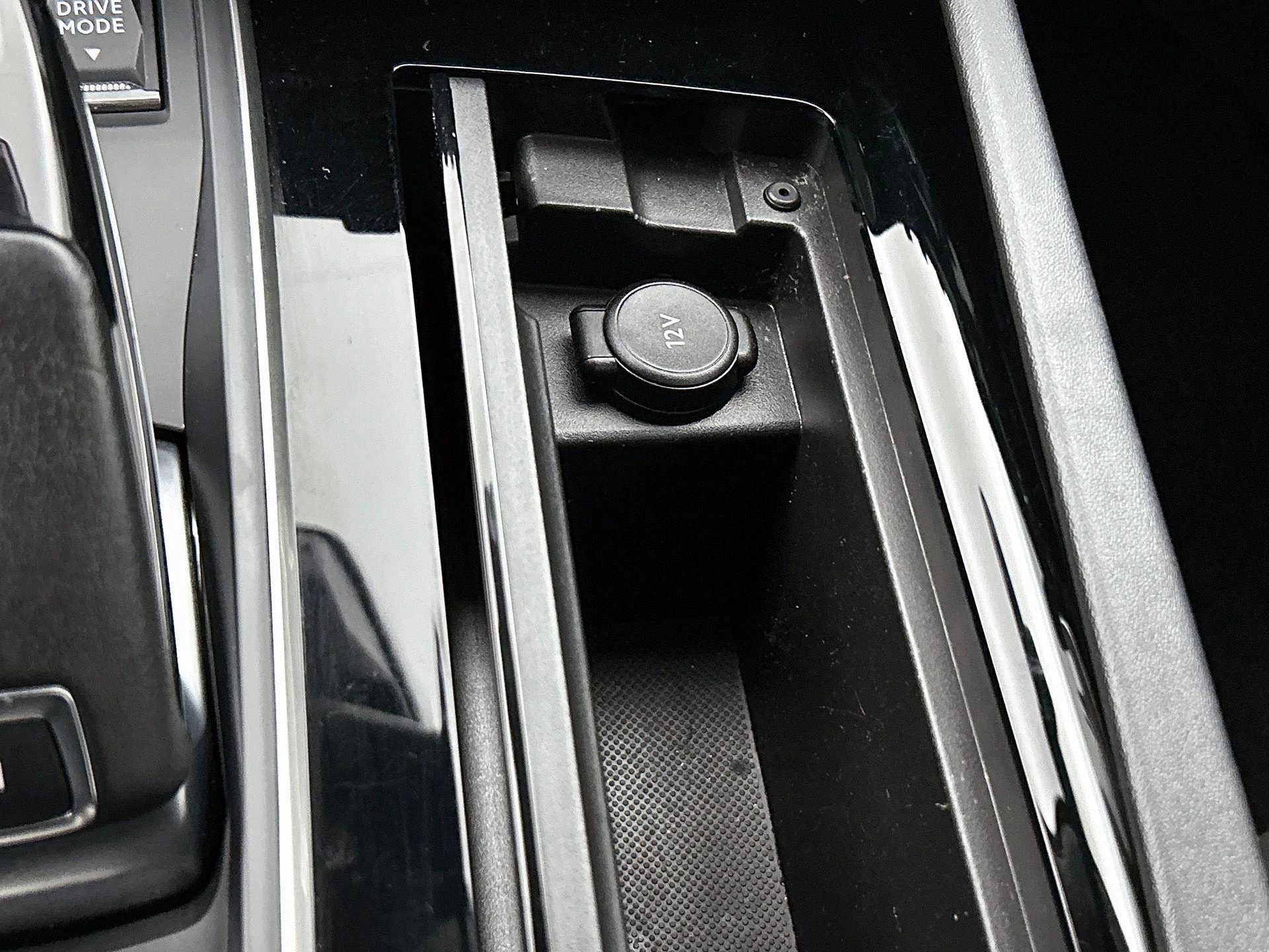 Peugeot-508-image-30