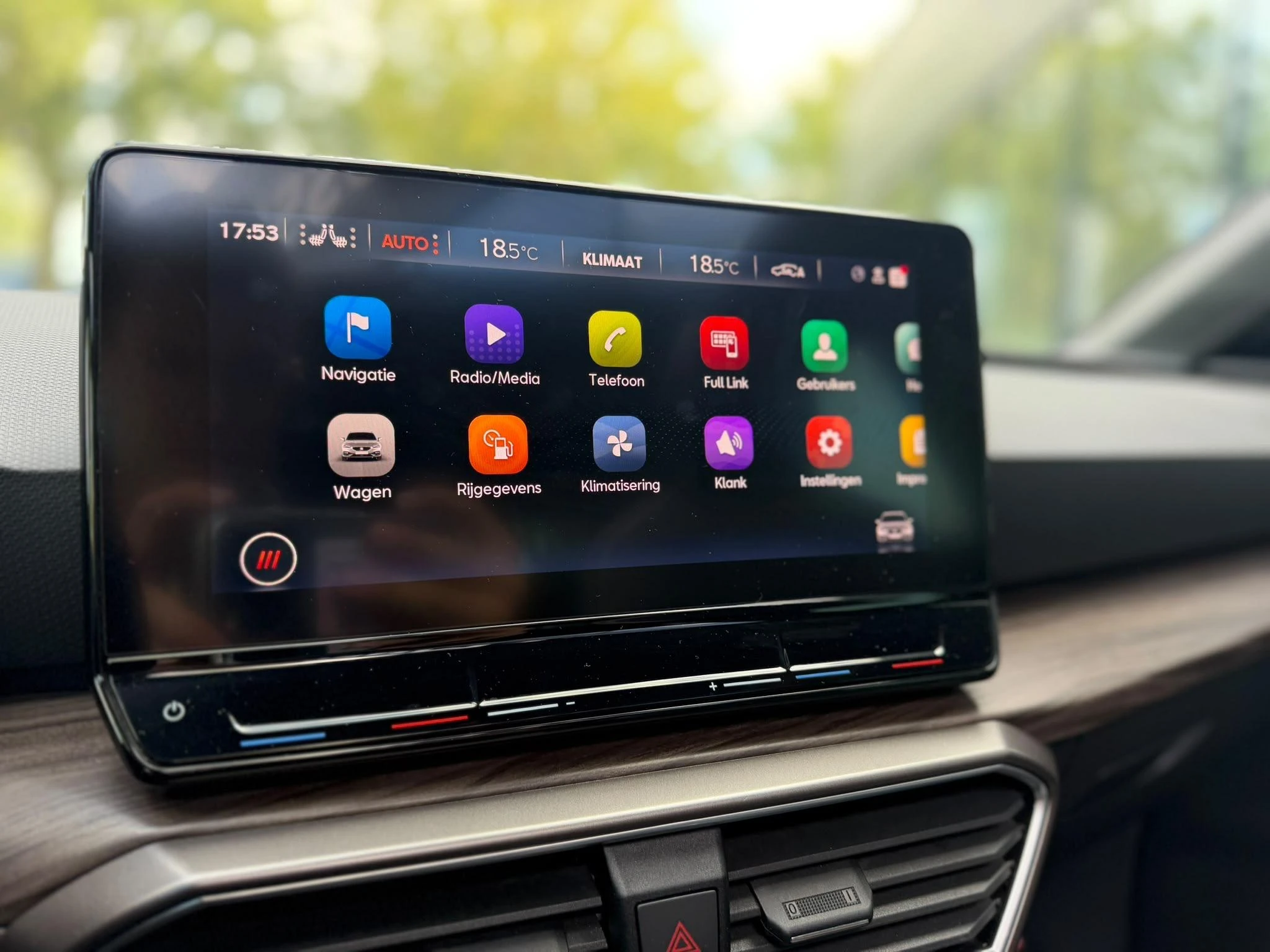 SEAT-Leon-image-7