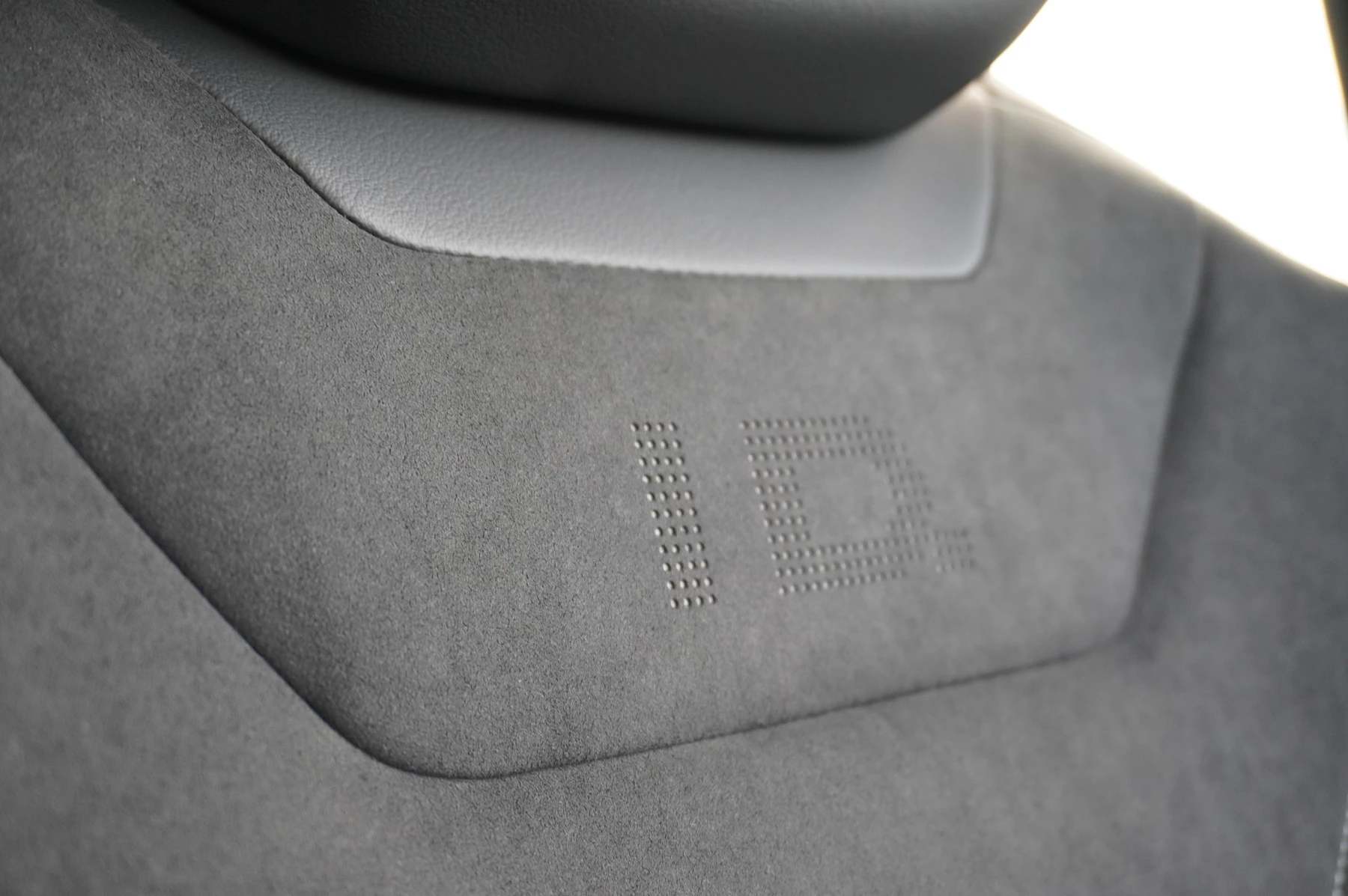 Volkswagen-ID.4-image-43