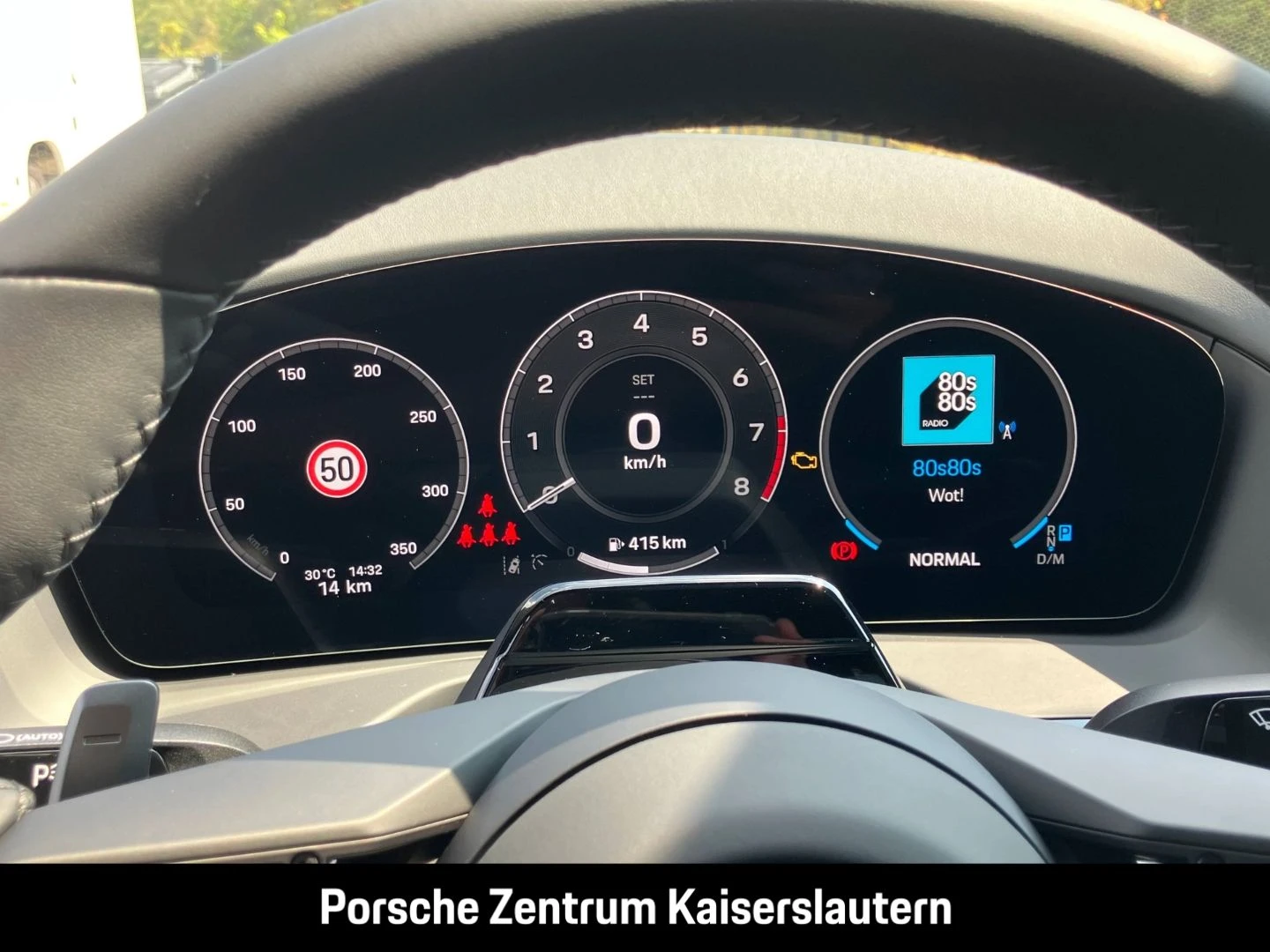 Porsche-Panamera-image-14
