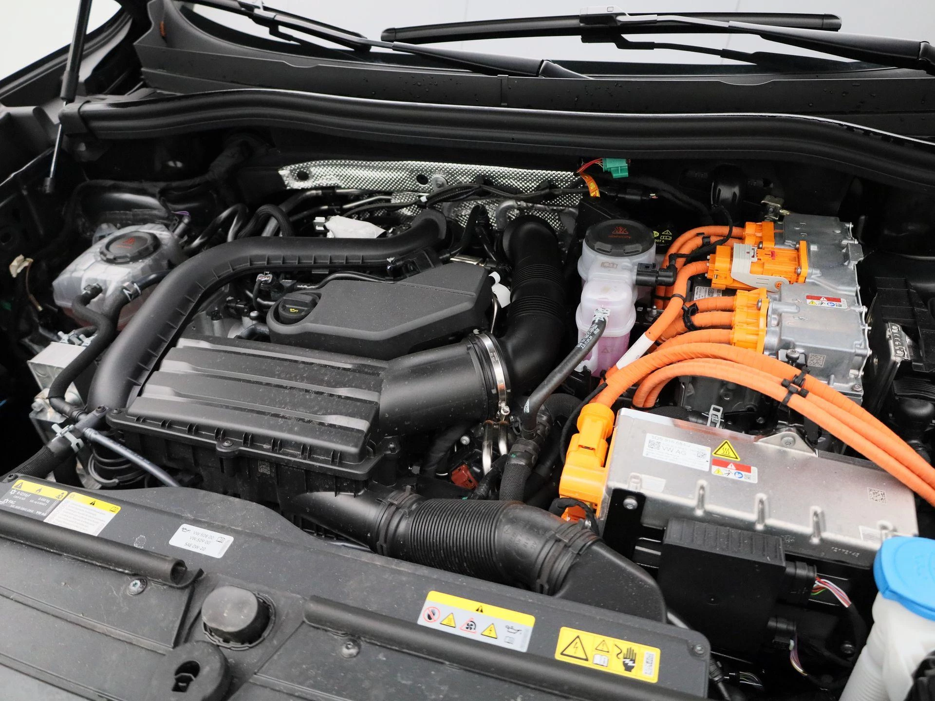 Volkswagen-Tiguan-image-46