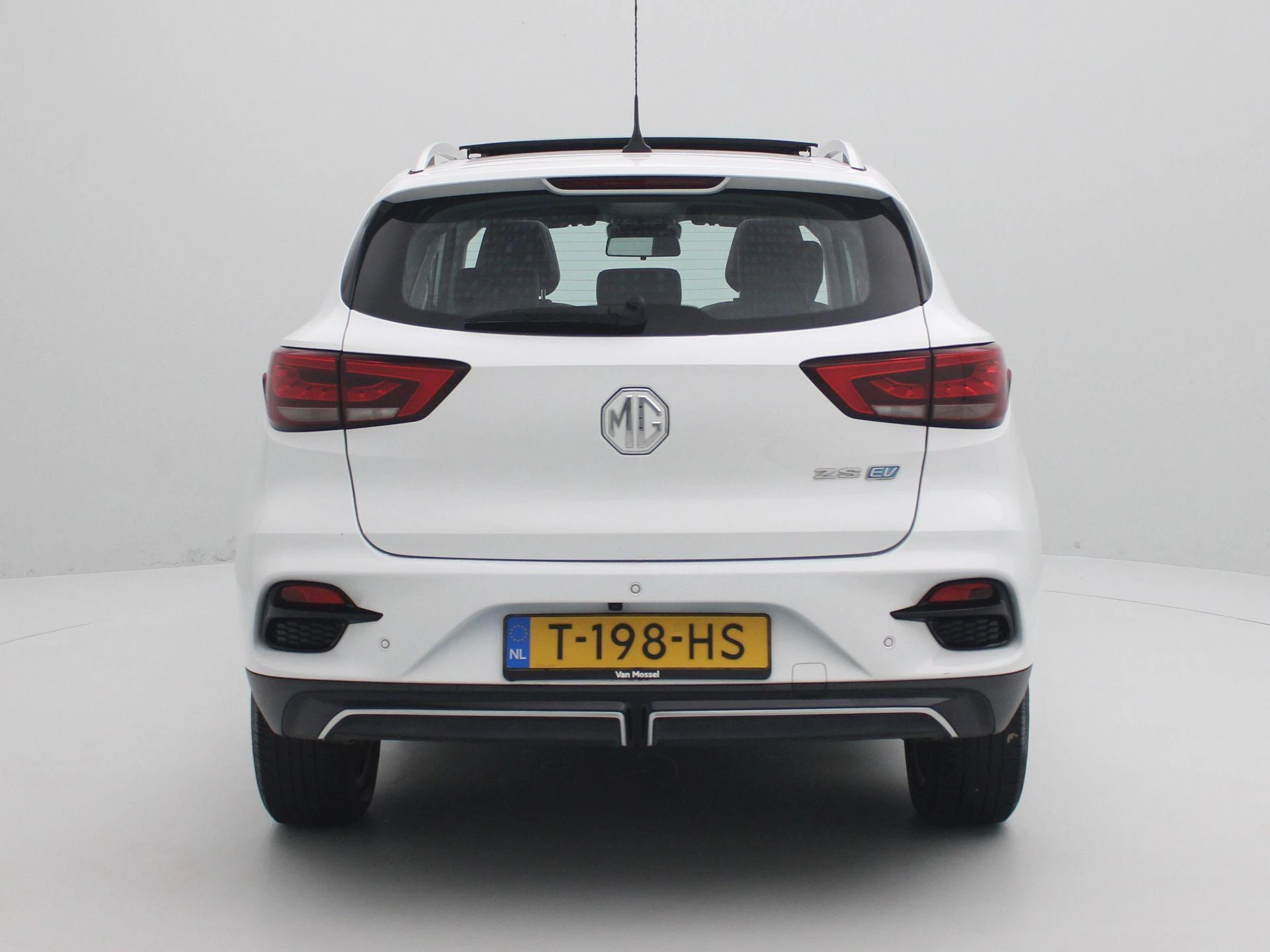 MG ZS EV Long Range Luxury 70 kWh