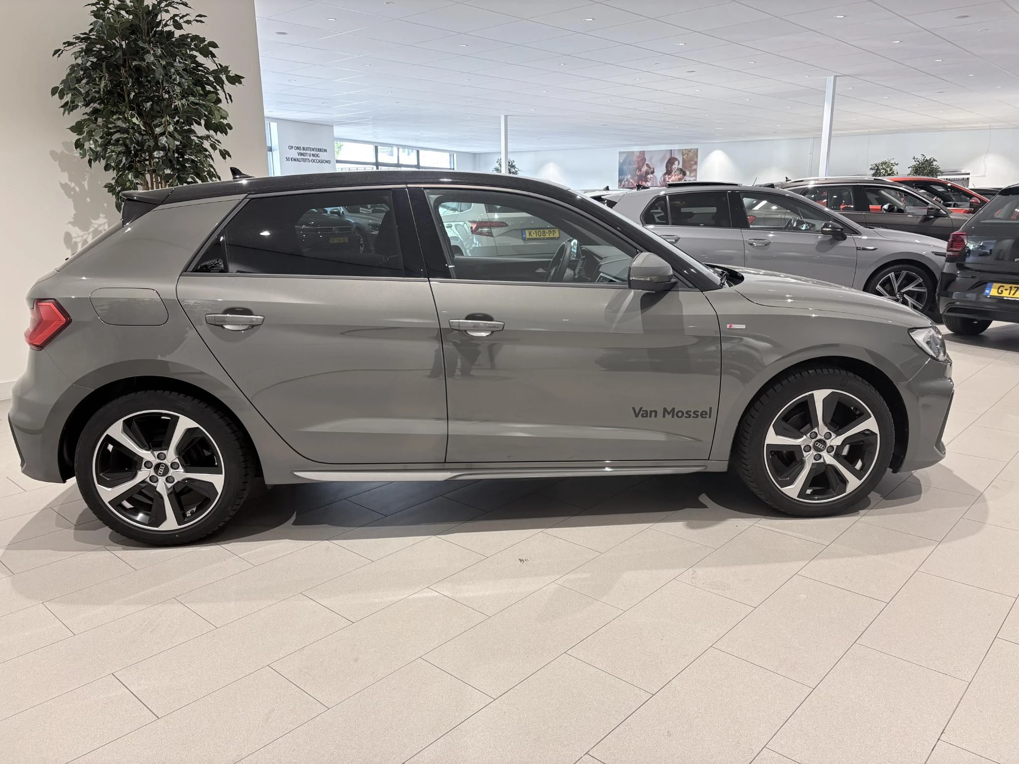 Audi-A1 Sportback-image-4
