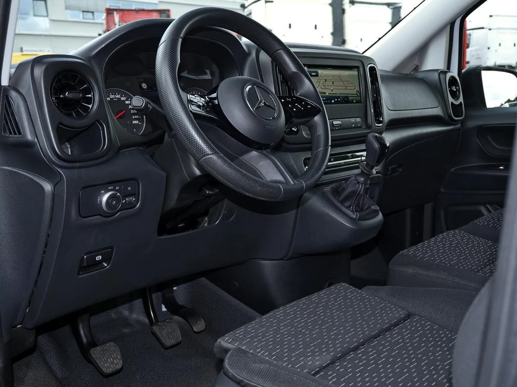 Mercedes-Benz-Vito 116-image-7