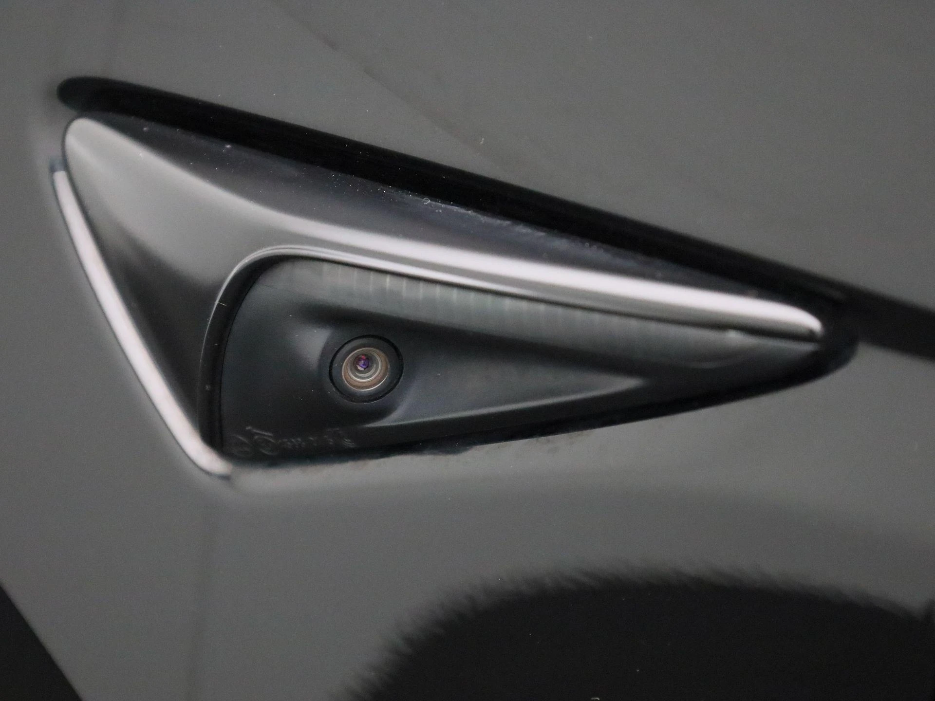 Tesla Model Y Hinterradantrieb RWD