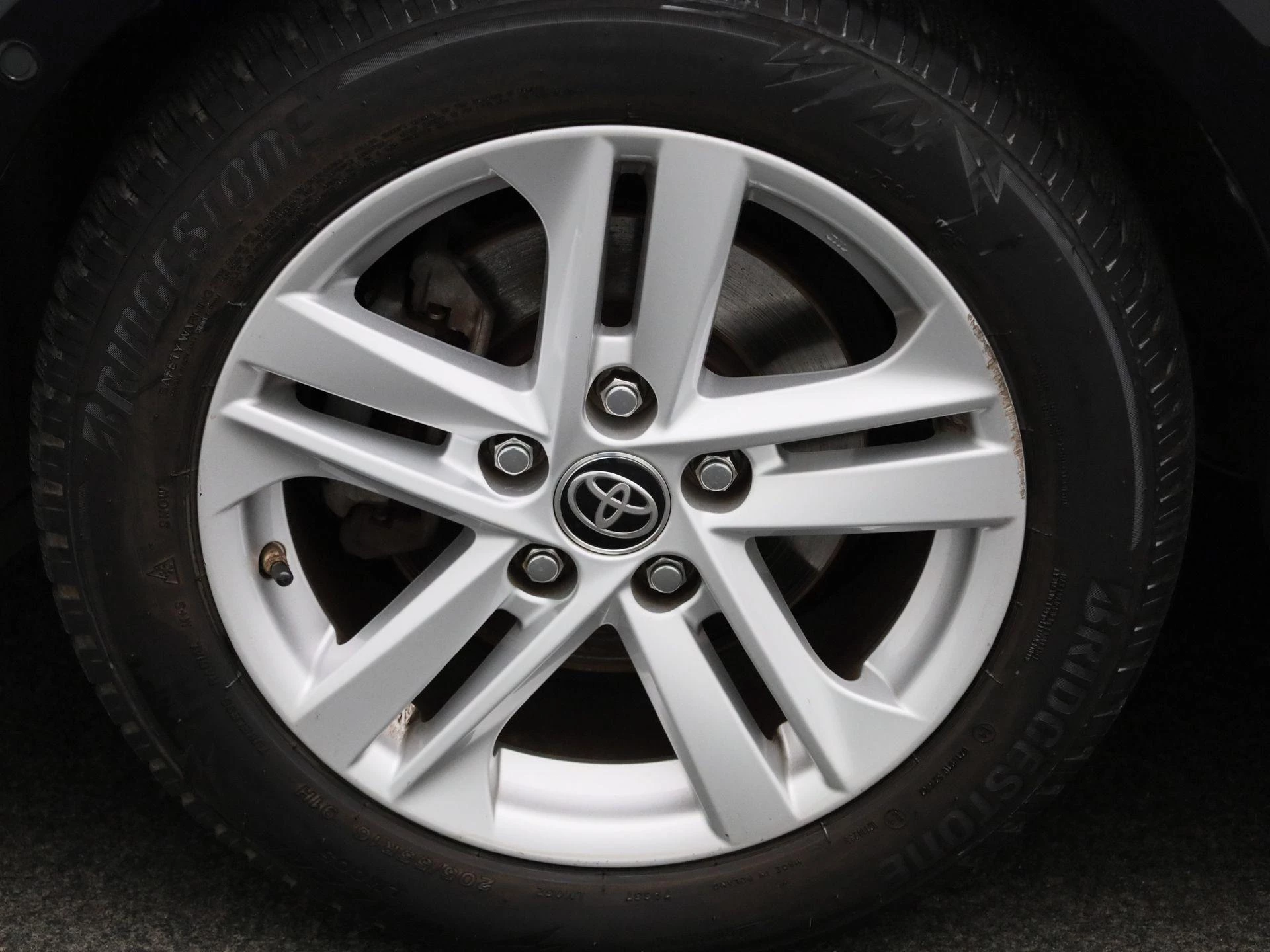 Toyota-Corolla Touring Sports-image-11