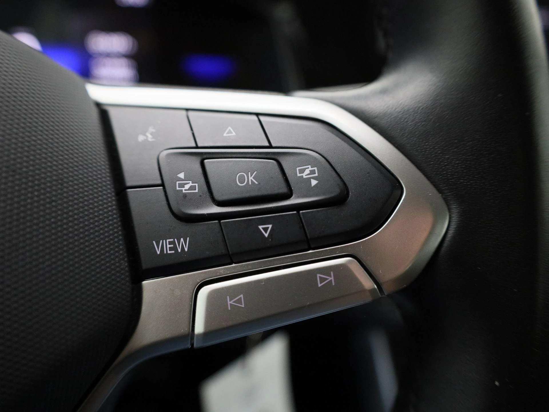 Volkswagen-Polo-image-18