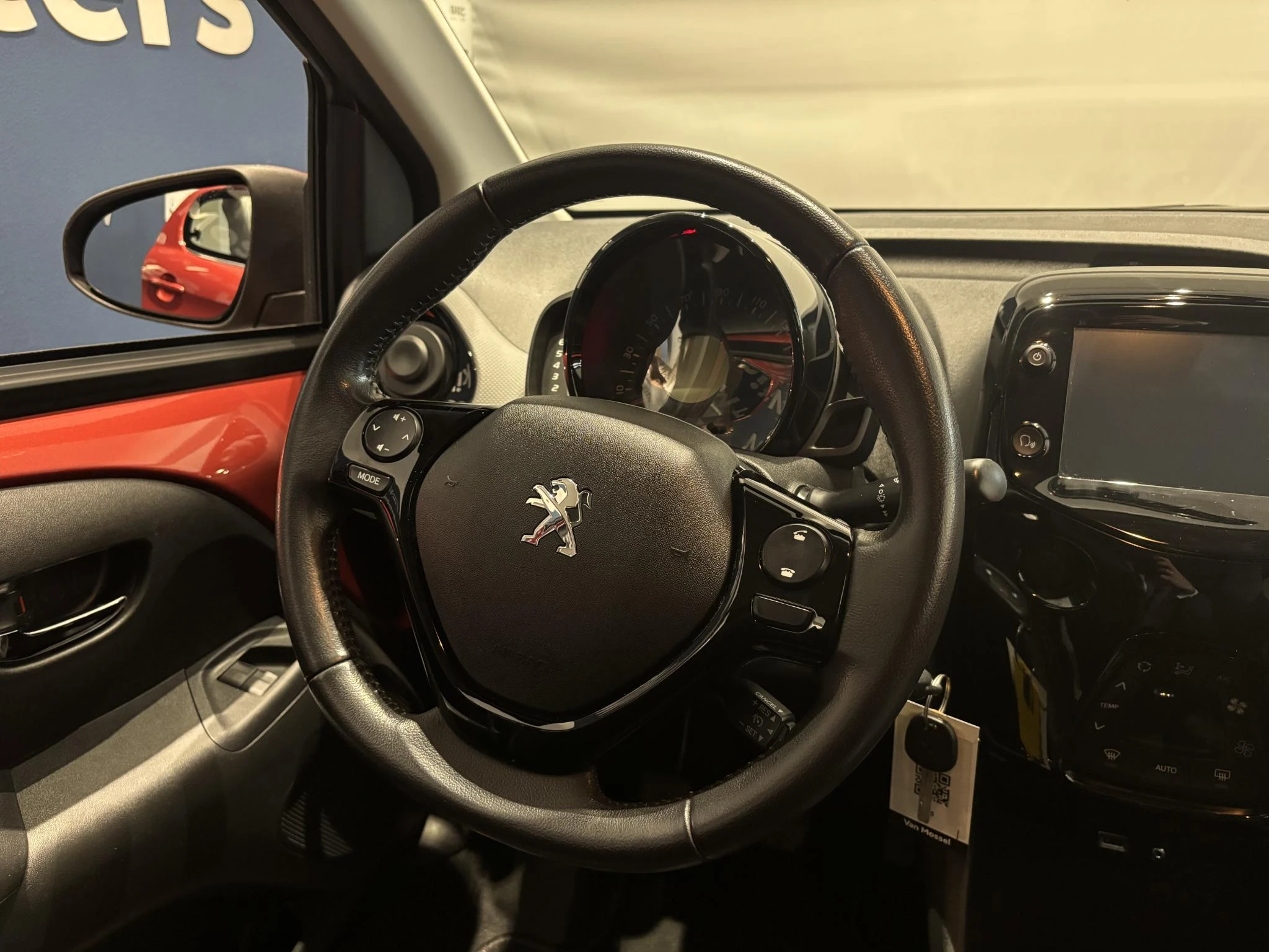 Peugeot-108-image-9
