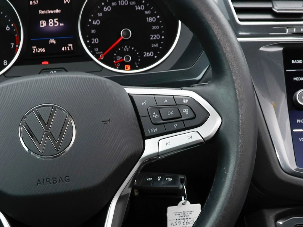 Volkswagen-Tiguan-image-15