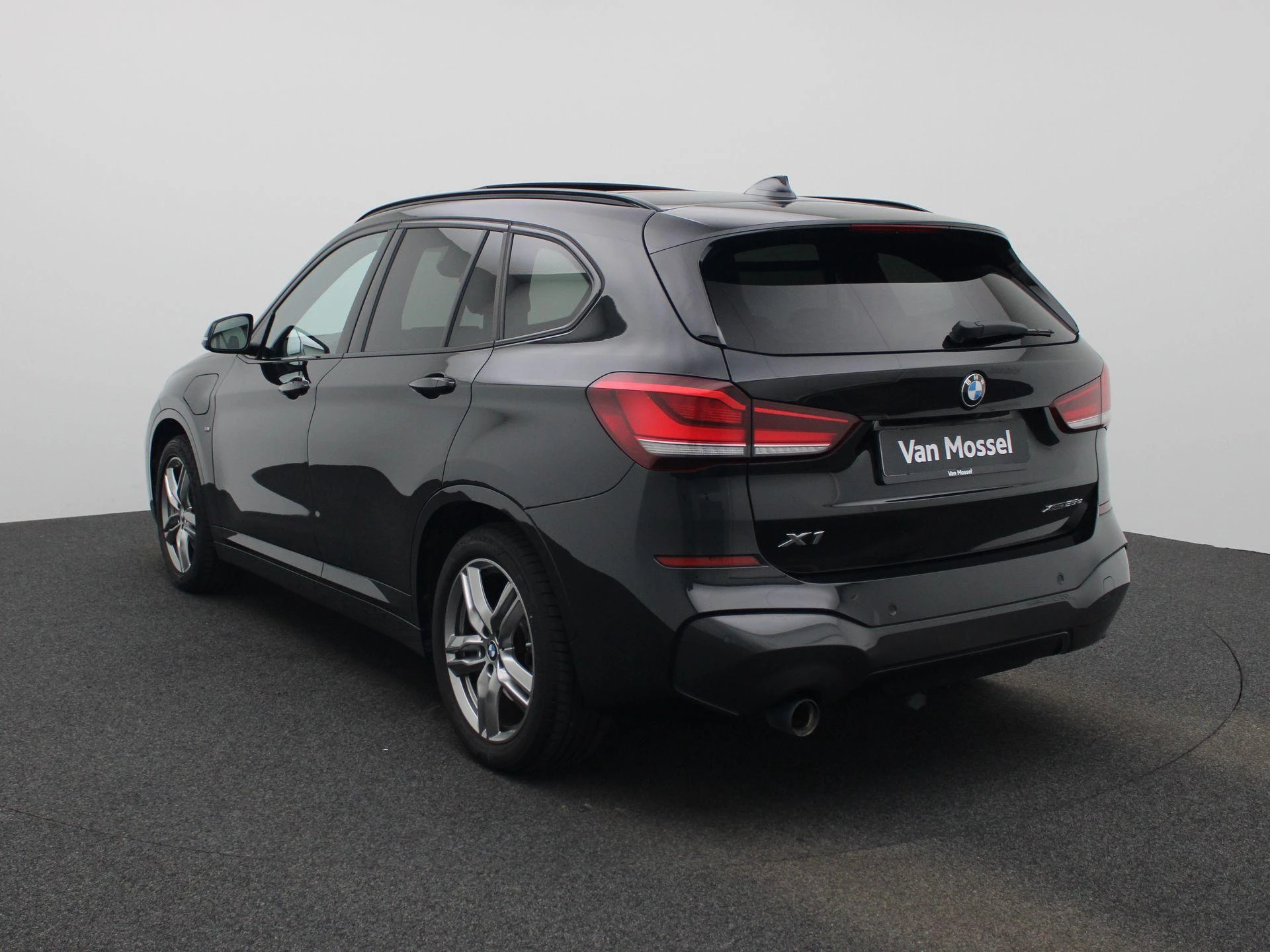 BMW X1 xDrive25e