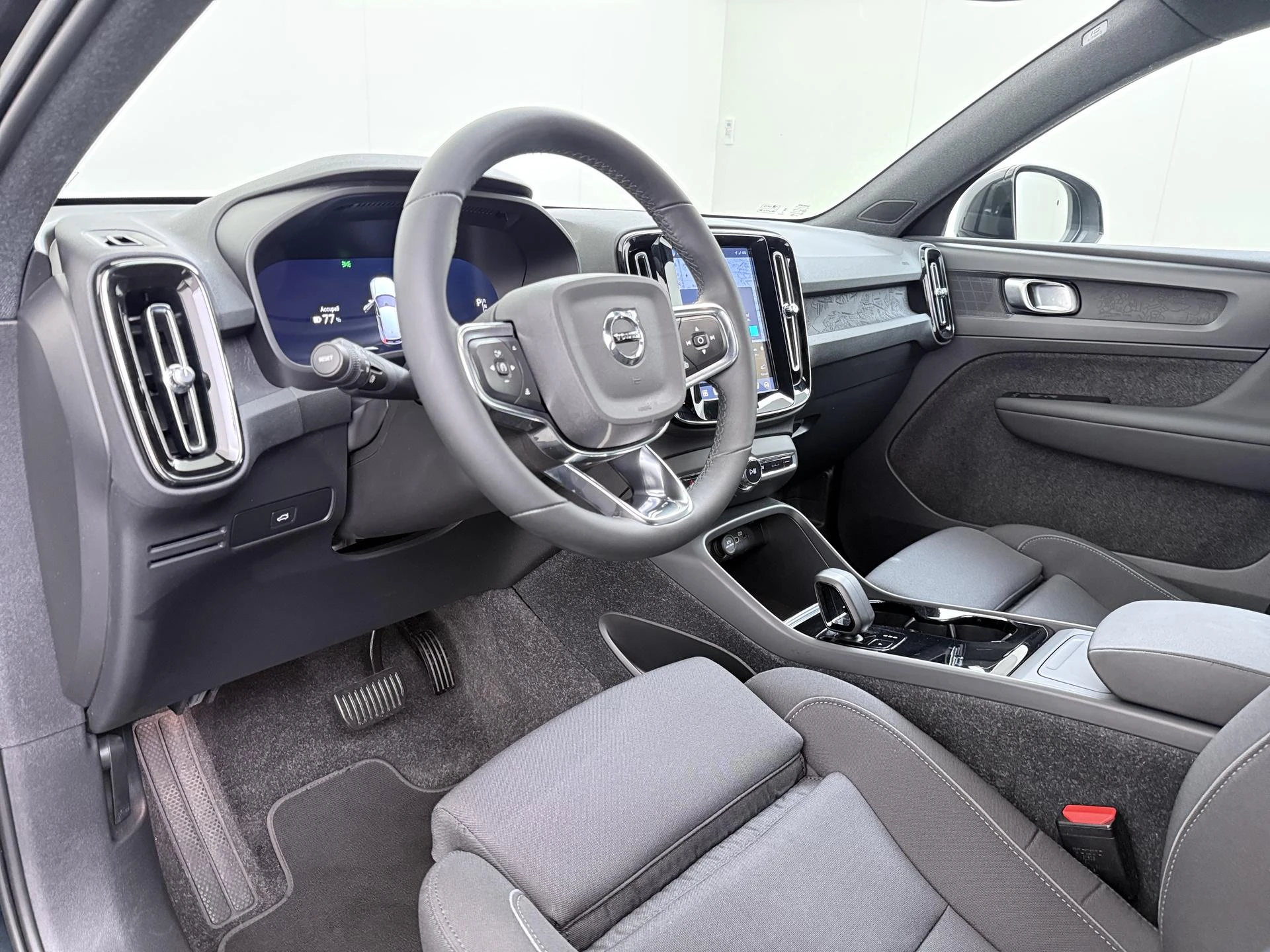 Volvo-XC40-image-12