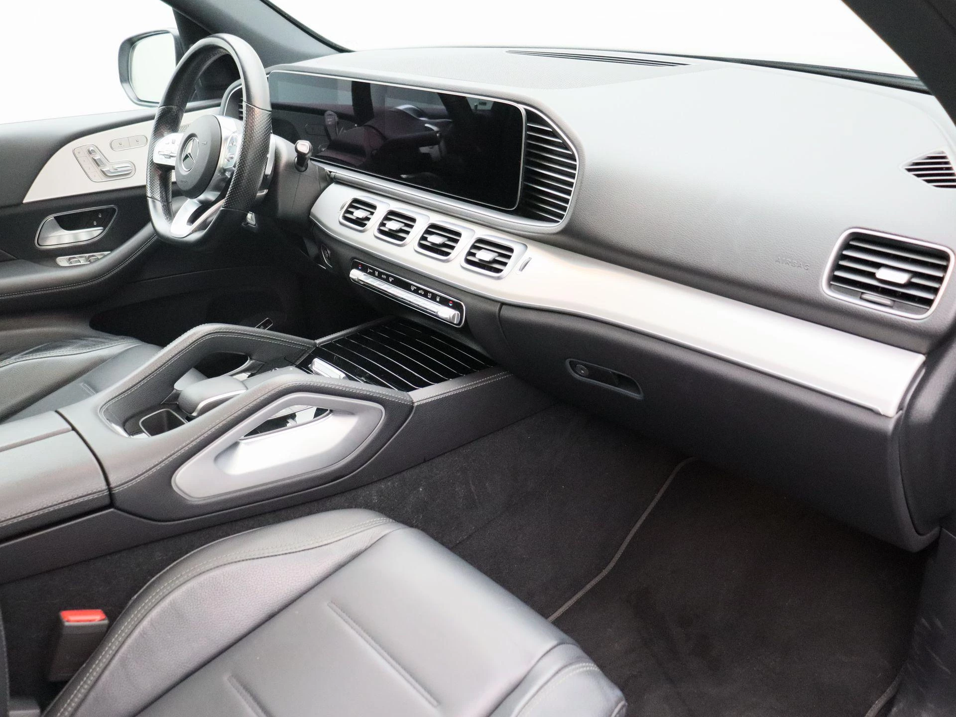 Mercedes-Benz GLE 350 de AMG LINE + LEDER + PANORAMISCH DAK + BURMESTER +