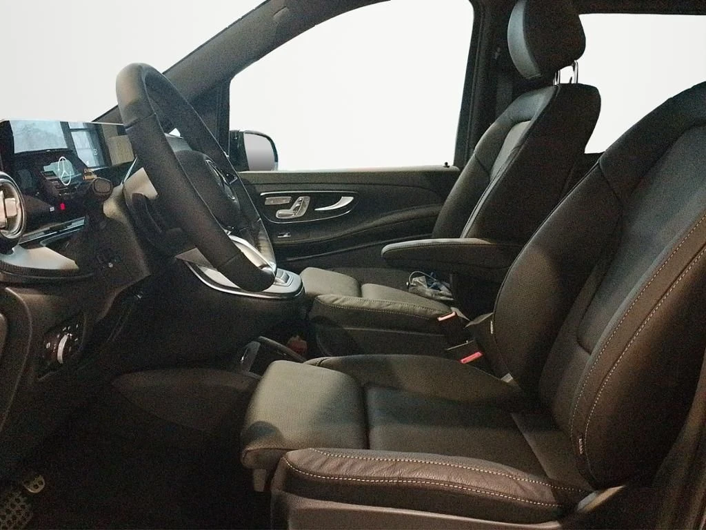 Mercedes-Benz-V-Klasse-image-15