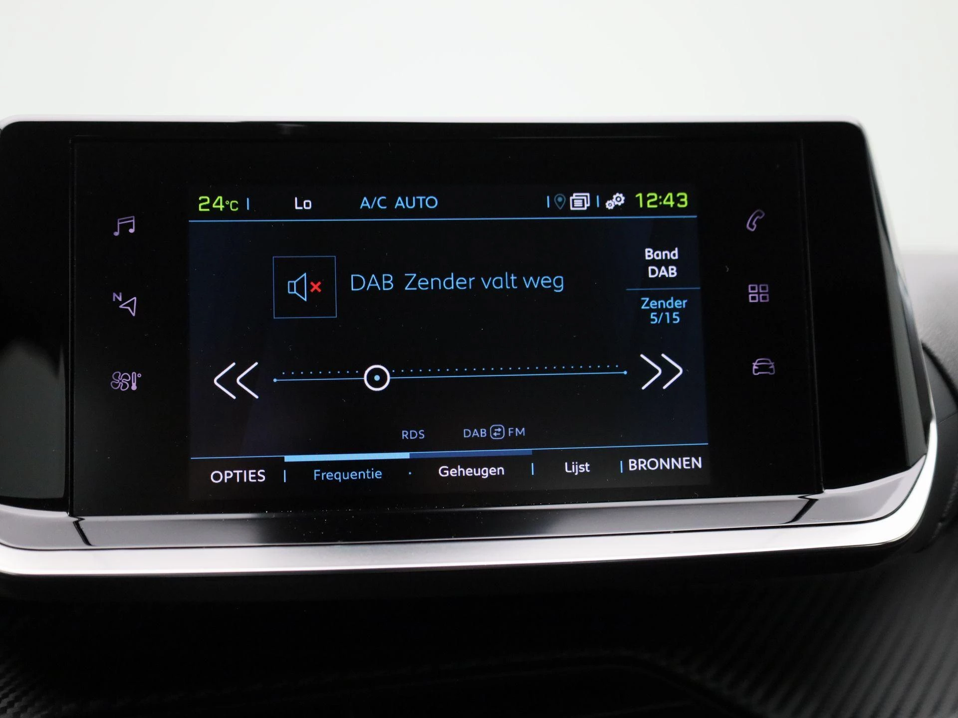 Peugeot e-208 EV Active Pack 50 kWh