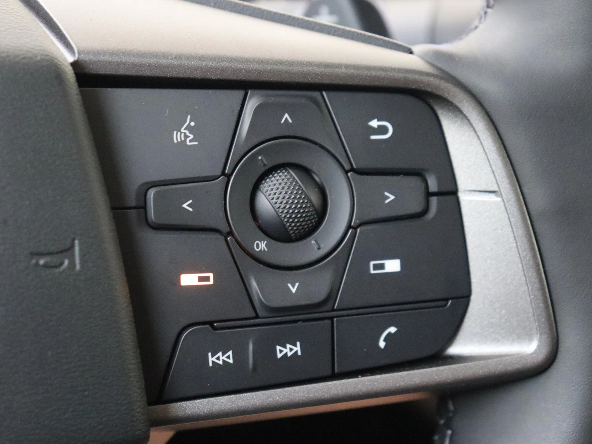 Nissan-Leaf-image-13