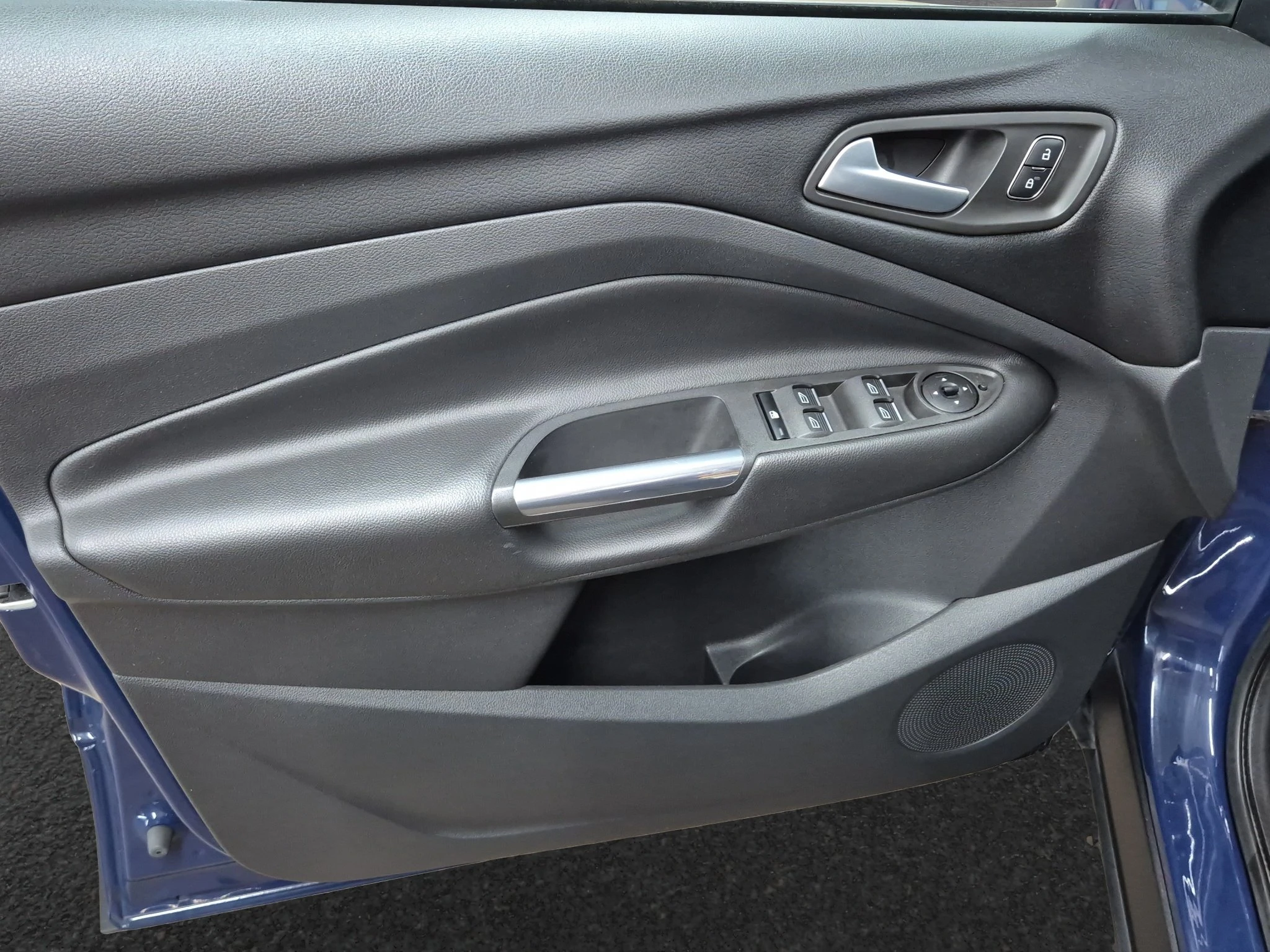 Ford-Kuga-image-15
