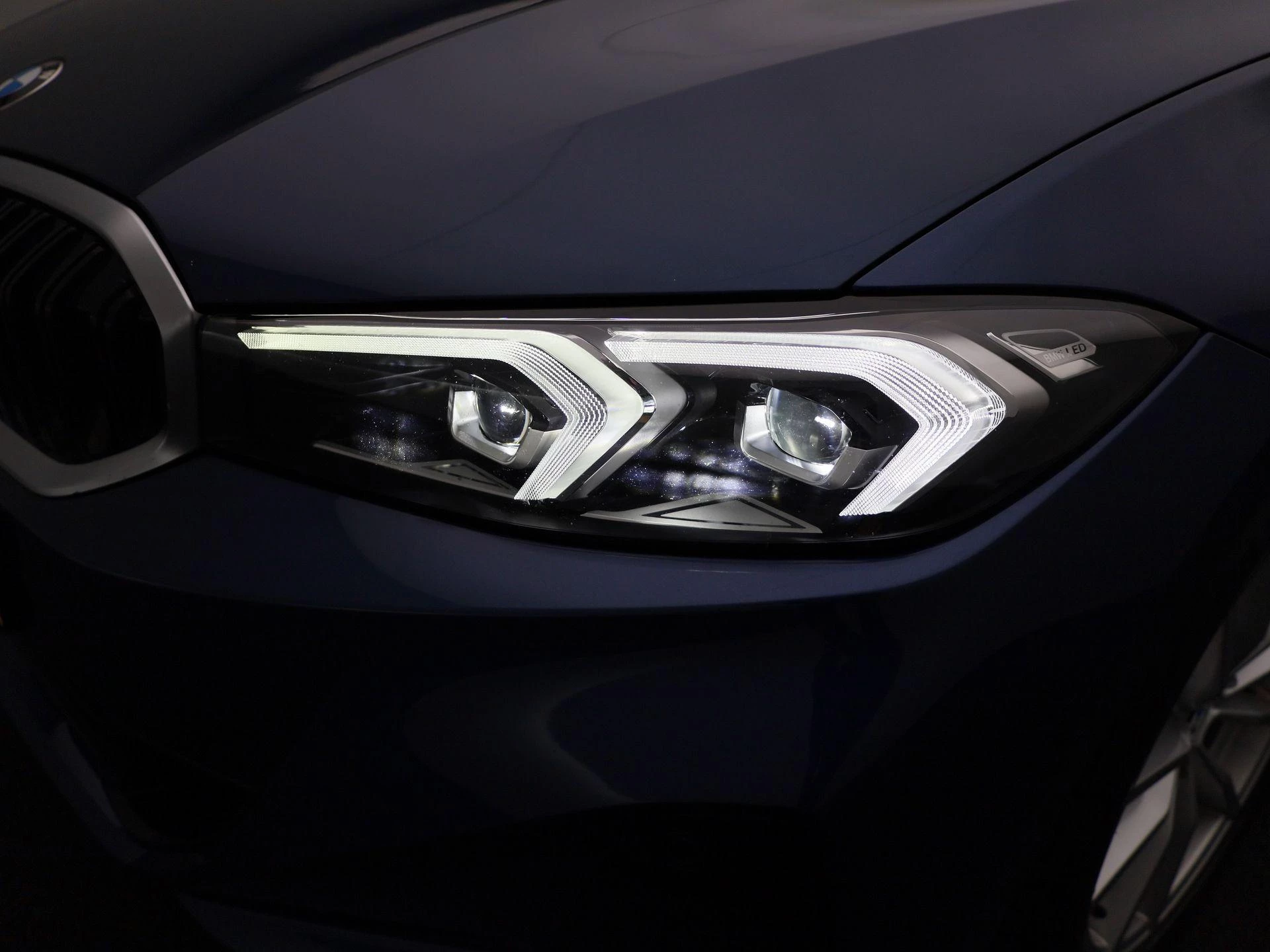 BMW-3 Serie-image-15