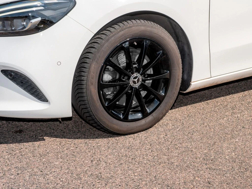 Mercedes-Benz-B-Klasse 220 d-image-6