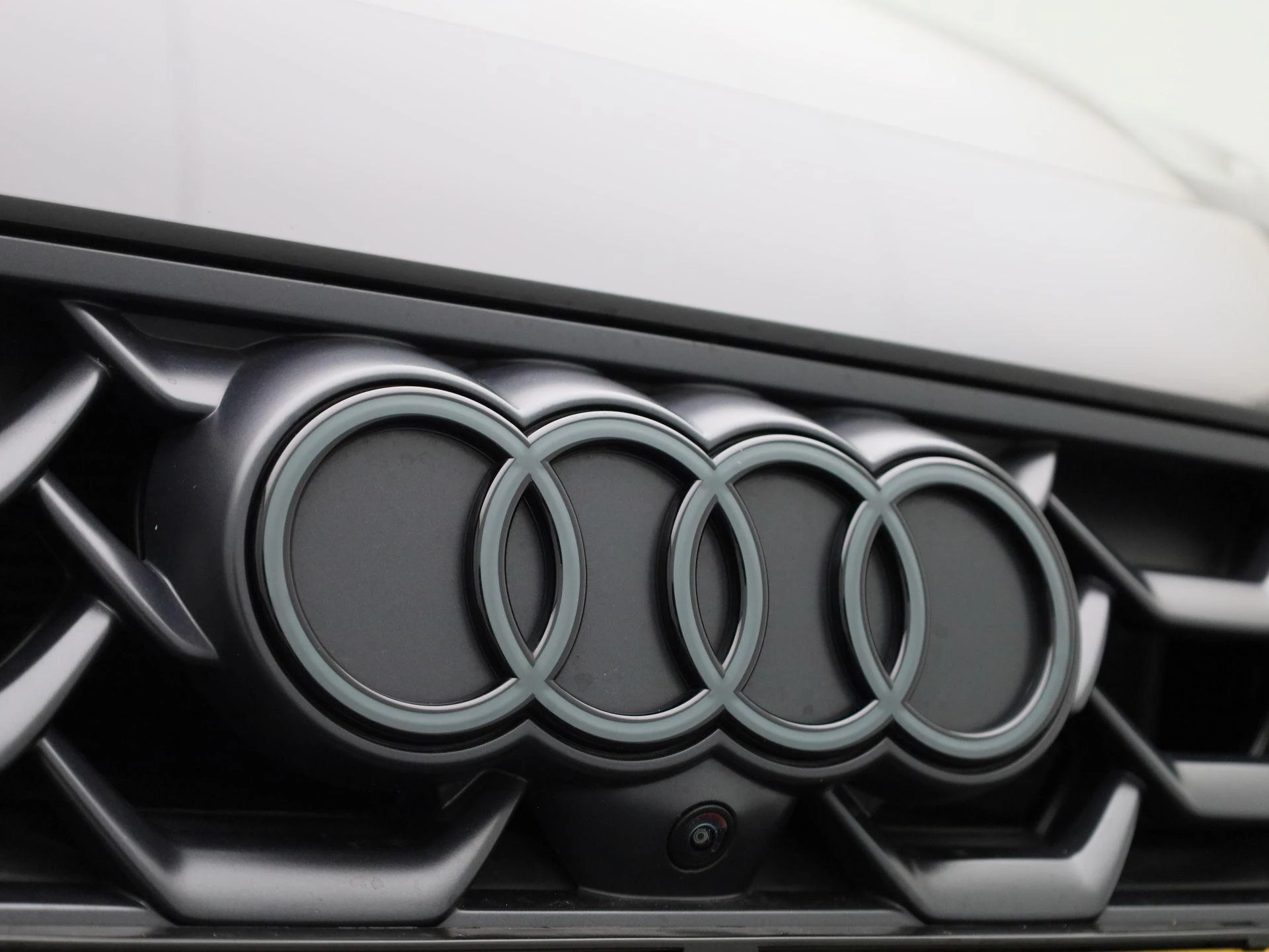 Audi A5 Avant 2.0 e-hybrid quattro S edition Competition