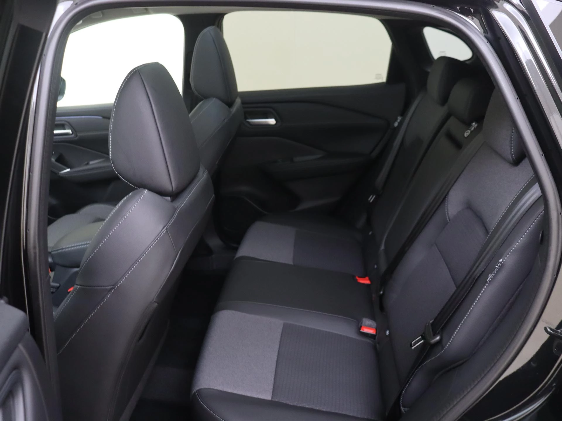 Nissan-QASHQAI-image-11