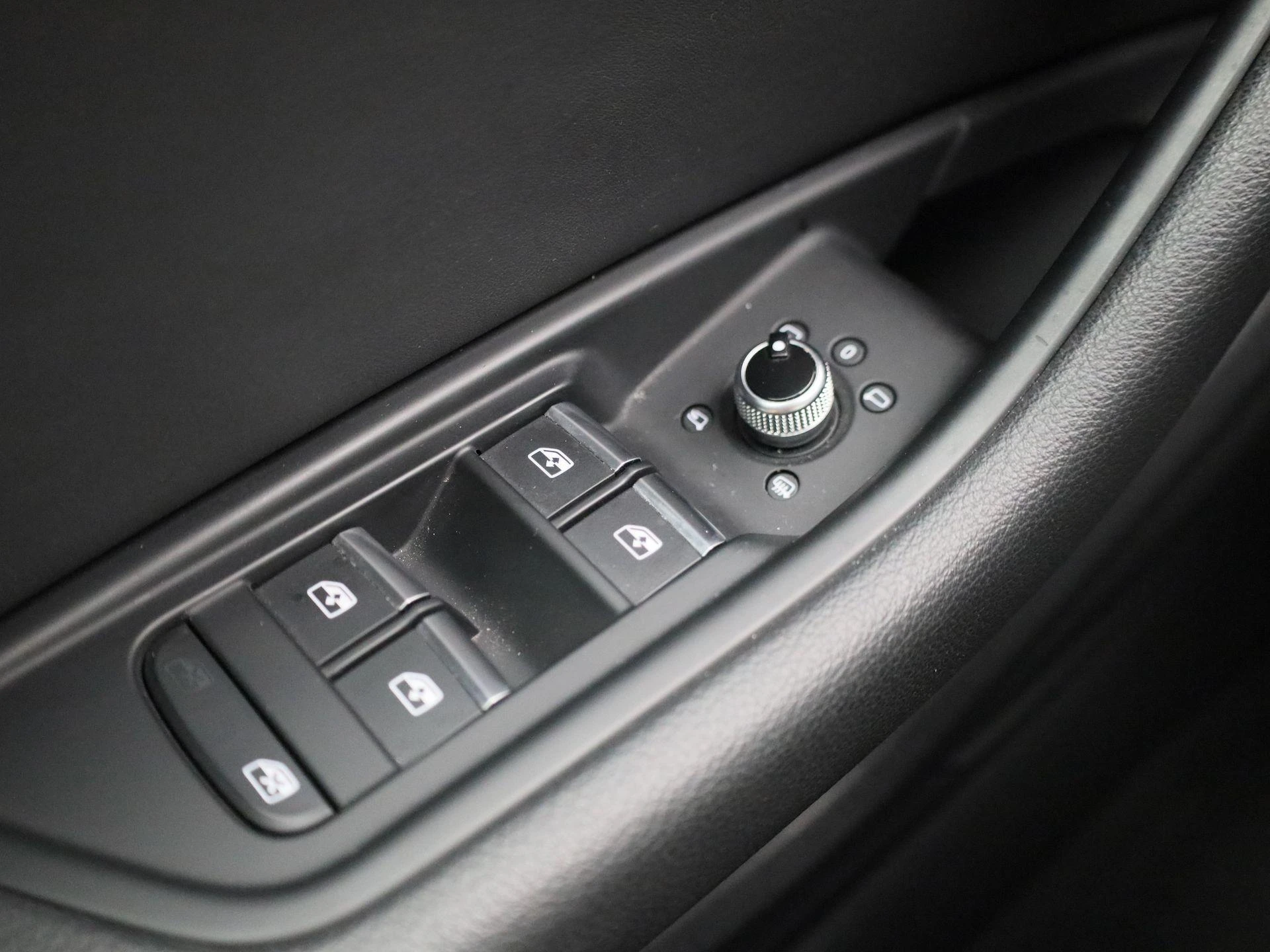 Audi-A4-image-27