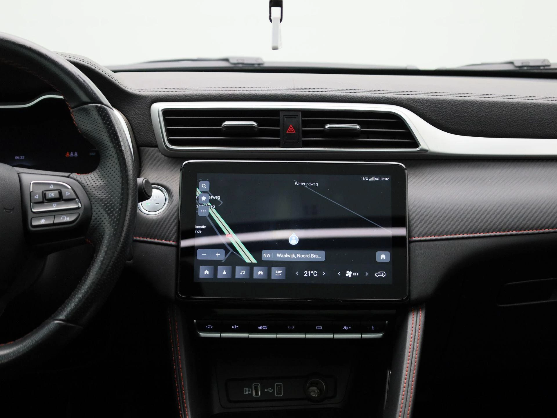 MG-ZS EV-image-8