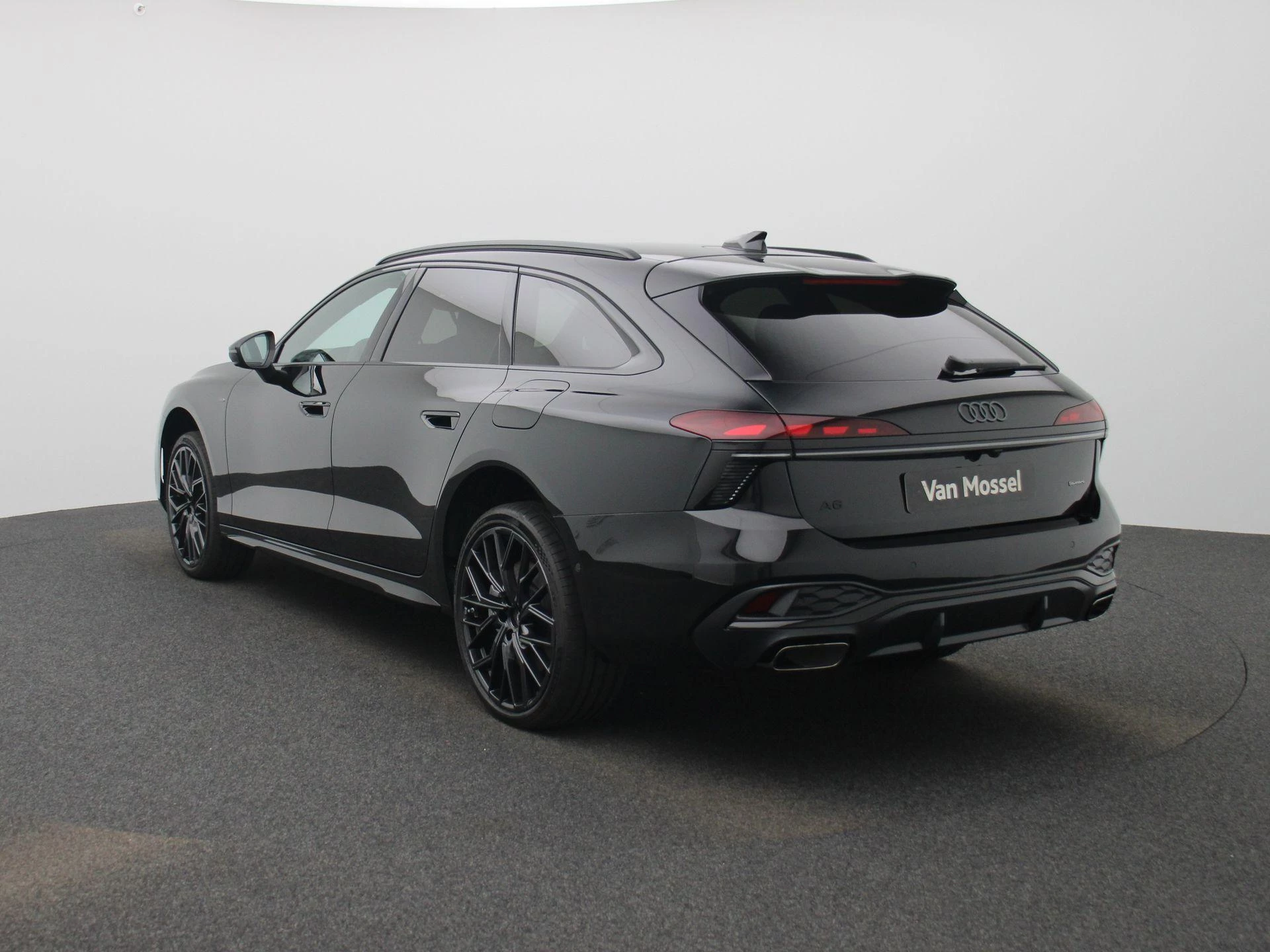 Audi A6 Avant 2.0 e-hybrid quattro S edition 299 PK