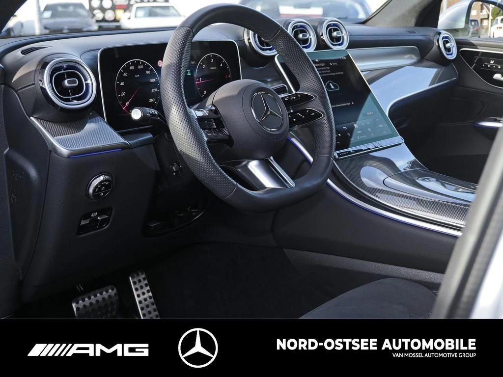 Mercedes-Benz GLC 300 d 4M AMG KEYLESS DISTRONIC MBUX SHZ AMG LineX254 GLC 300 d 4M AMG KEYLESS DISTRONIC MBUX SHZ AMG Line